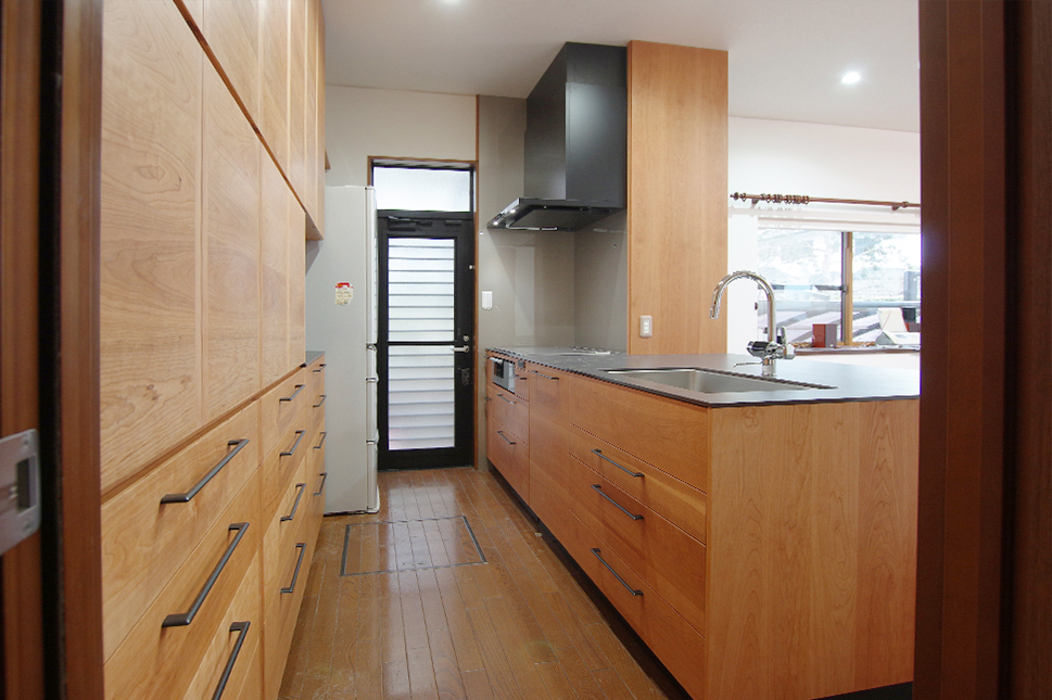 title: HOUSE 163 | Page No,176 | No.7 | sync-furniture | 株式会社 SYNC | 福岡県 家具工房 | オーダーメイドキッチン