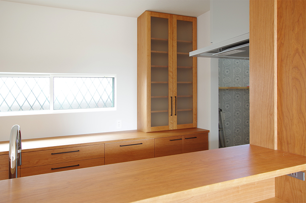 title: HOUSE 162 | Page No,175 | No.3 | sync-furniture | 株式会社 SYNC | 福岡県 家具工房 | オーダーメイドキッチン