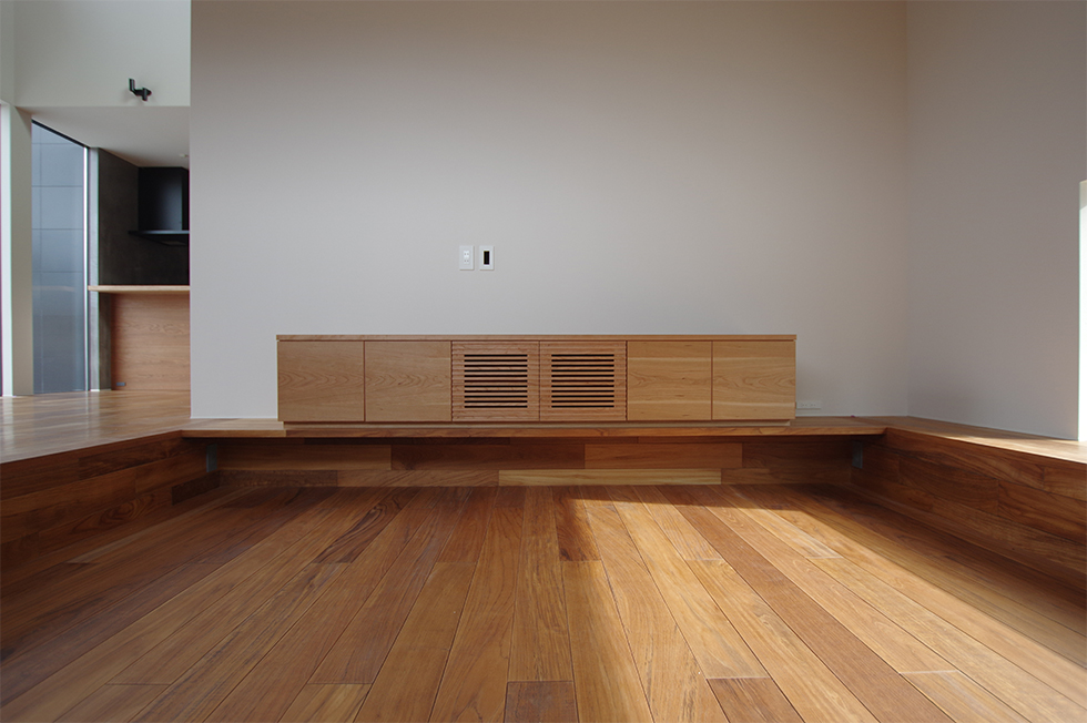 title: HOUSE 169 | Page No,182 | No.12 | sync-furniture | 株式会社 SYNC | 福岡県 家具工房 | オーダーメイドキッチン