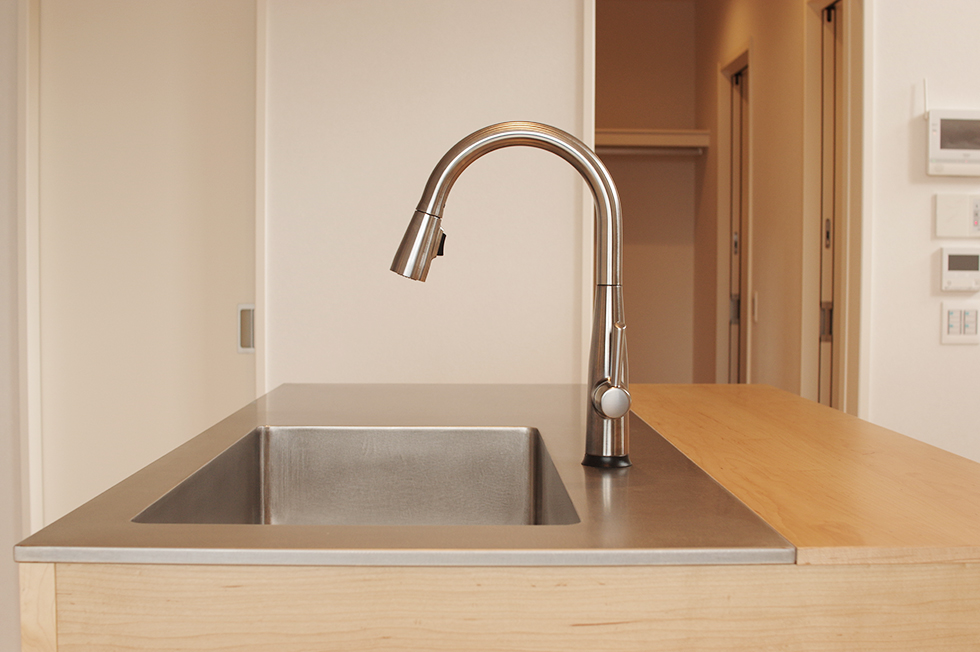 title: HOUSE 167 | Page No,180 | No.13 | sync-furniture | 株式会社 SYNC | 福岡県 家具工房 | オーダーメイドキッチン