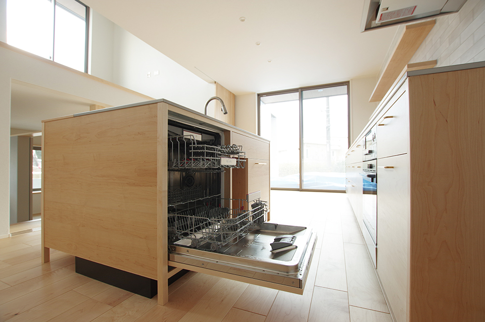 title: HOUSE 167 | Page No,180 | No.11 | sync-furniture | 株式会社 SYNC | 福岡県 家具工房 | オーダーメイドキッチン