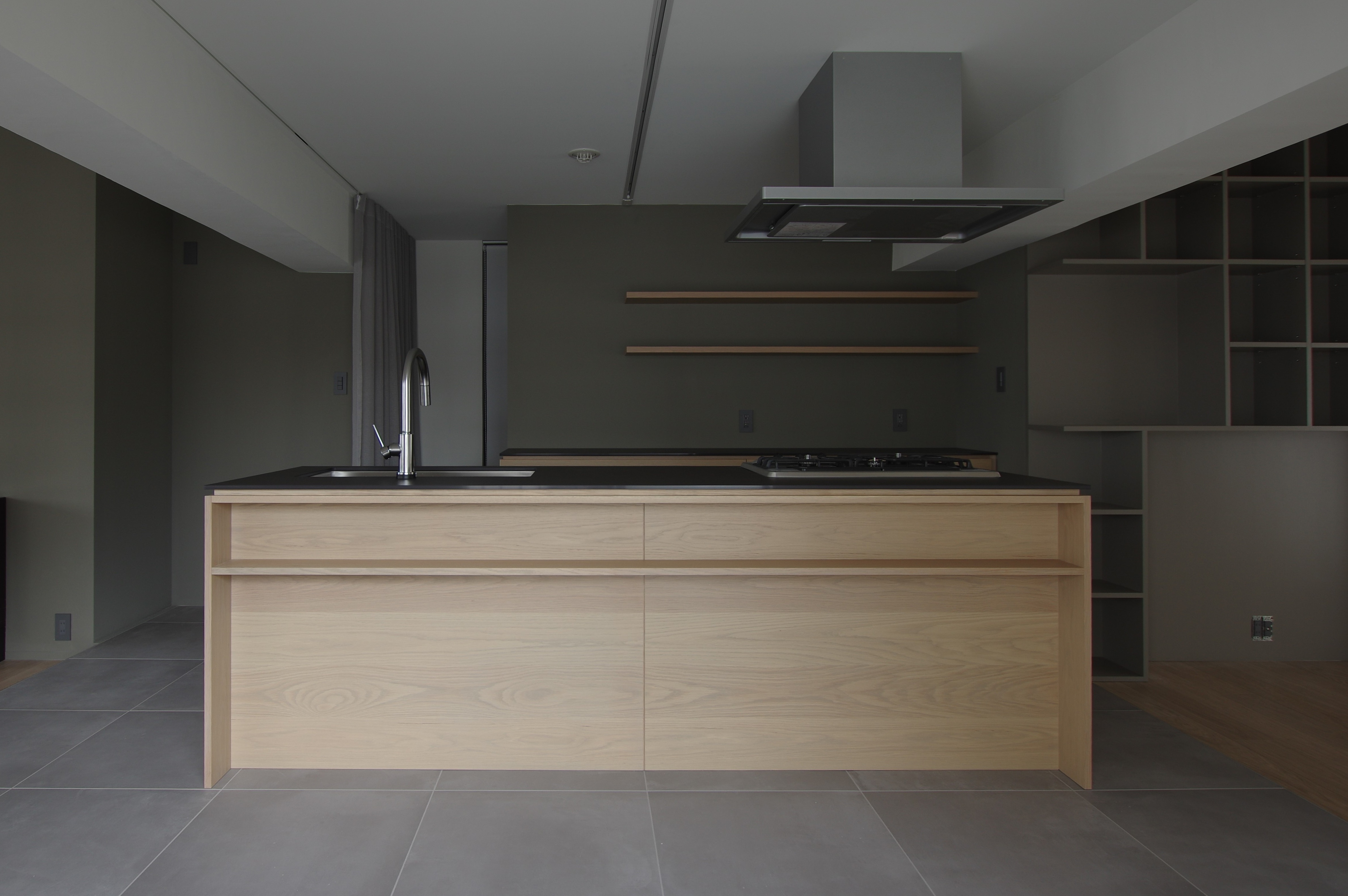 title: HOUSE 171 | Page No,184 | No.3 | sync-furniture | 株式会社 SYNC | 福岡県 家具工房 | オーダーメイドキッチン