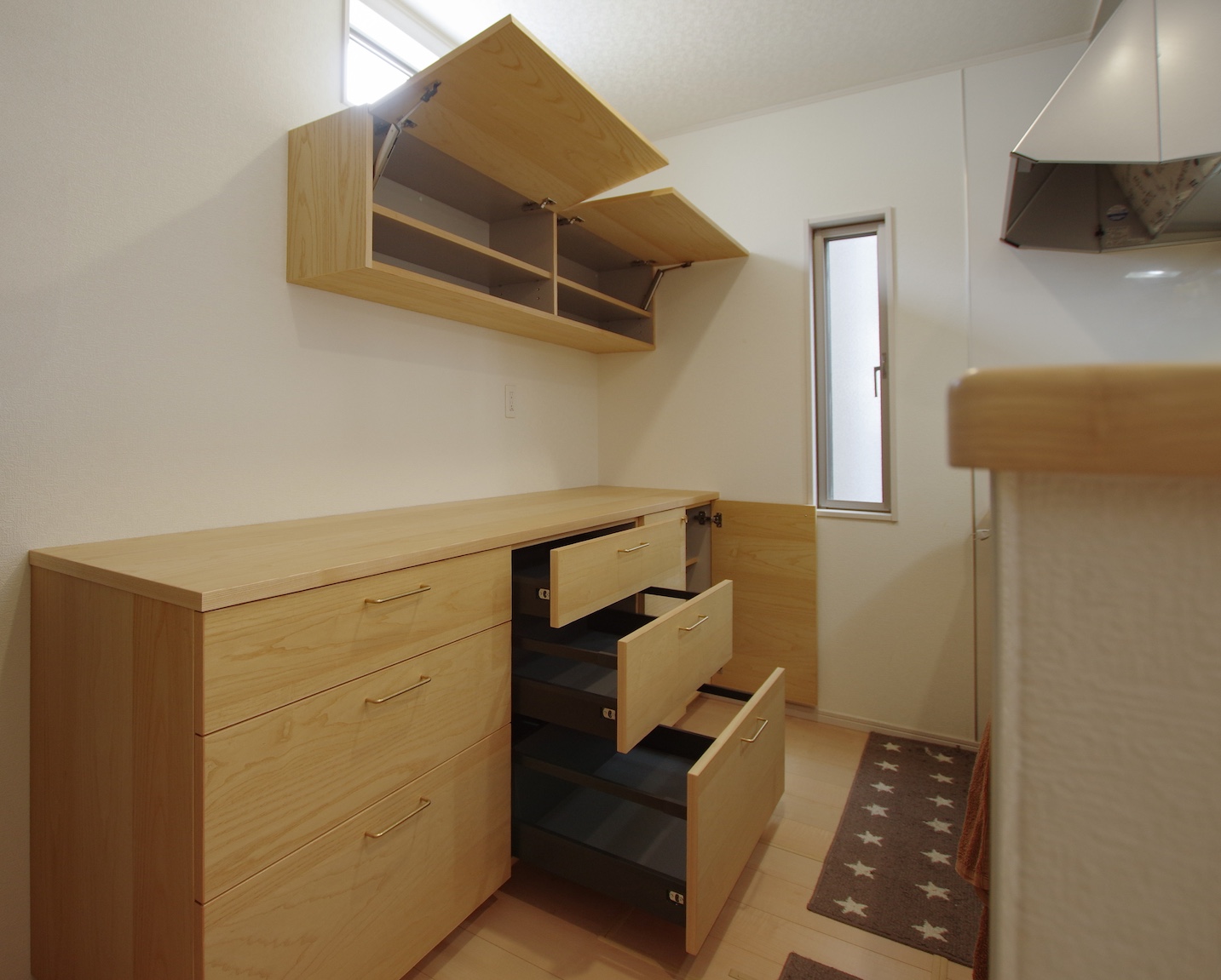 title: HOUSE 175 | Page No,188 | No.2 | sync-furniture | 株式会社 SYNC | 福岡県 家具工房 | オーダーメイドキッチン