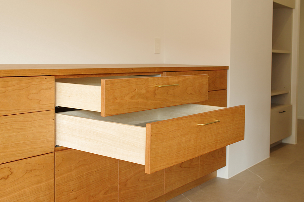 title: HOUSE 173 | Page No,186 | No.4 | sync-furniture | 株式会社 SYNC | 福岡県 家具工房 | オーダーメイドキッチン