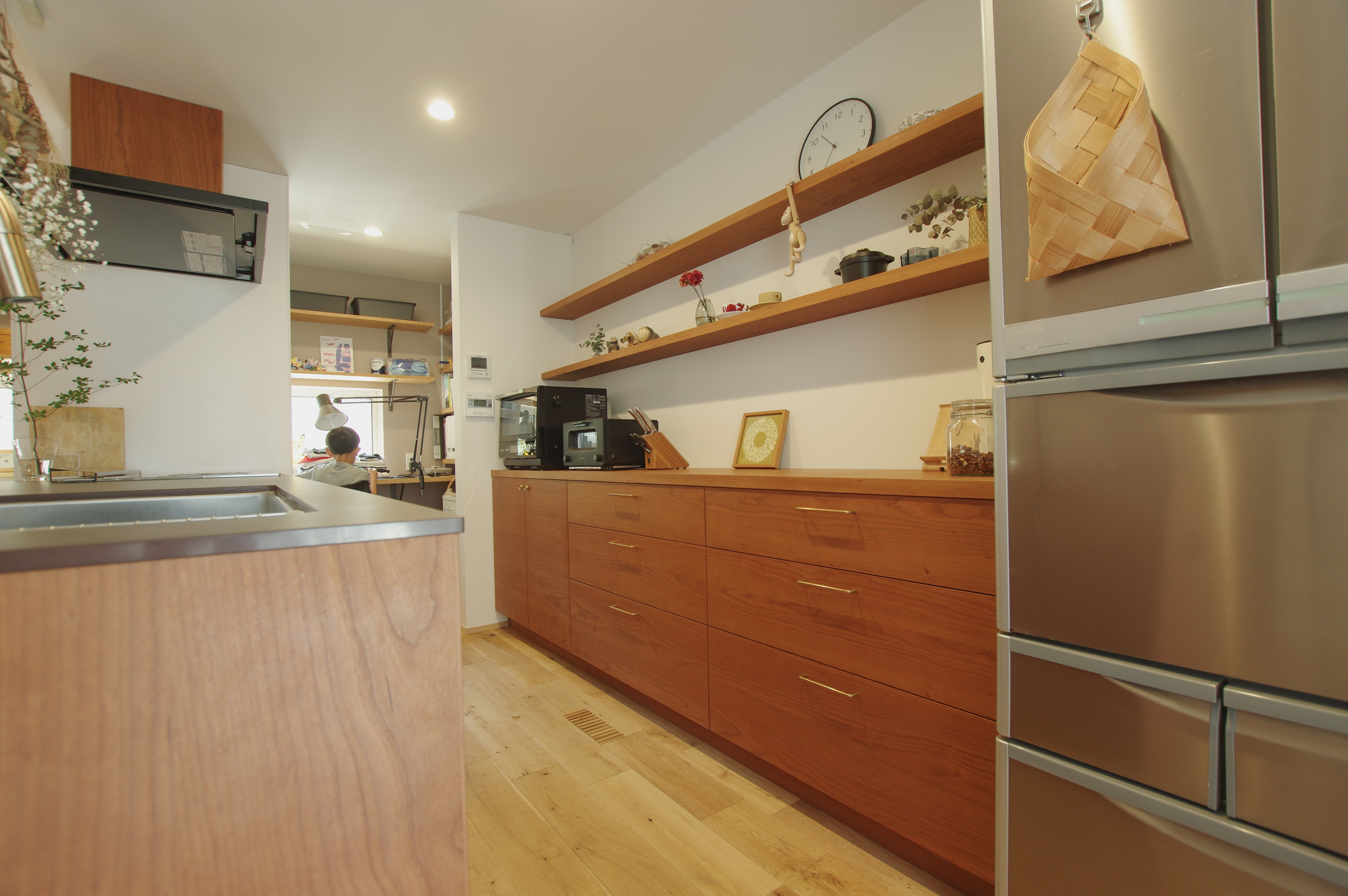 title: HOUSE 184 | Page No,197 | No.3 | sync-furniture | 株式会社 SYNC | 福岡県 家具工房 | オーダーメイドキッチン