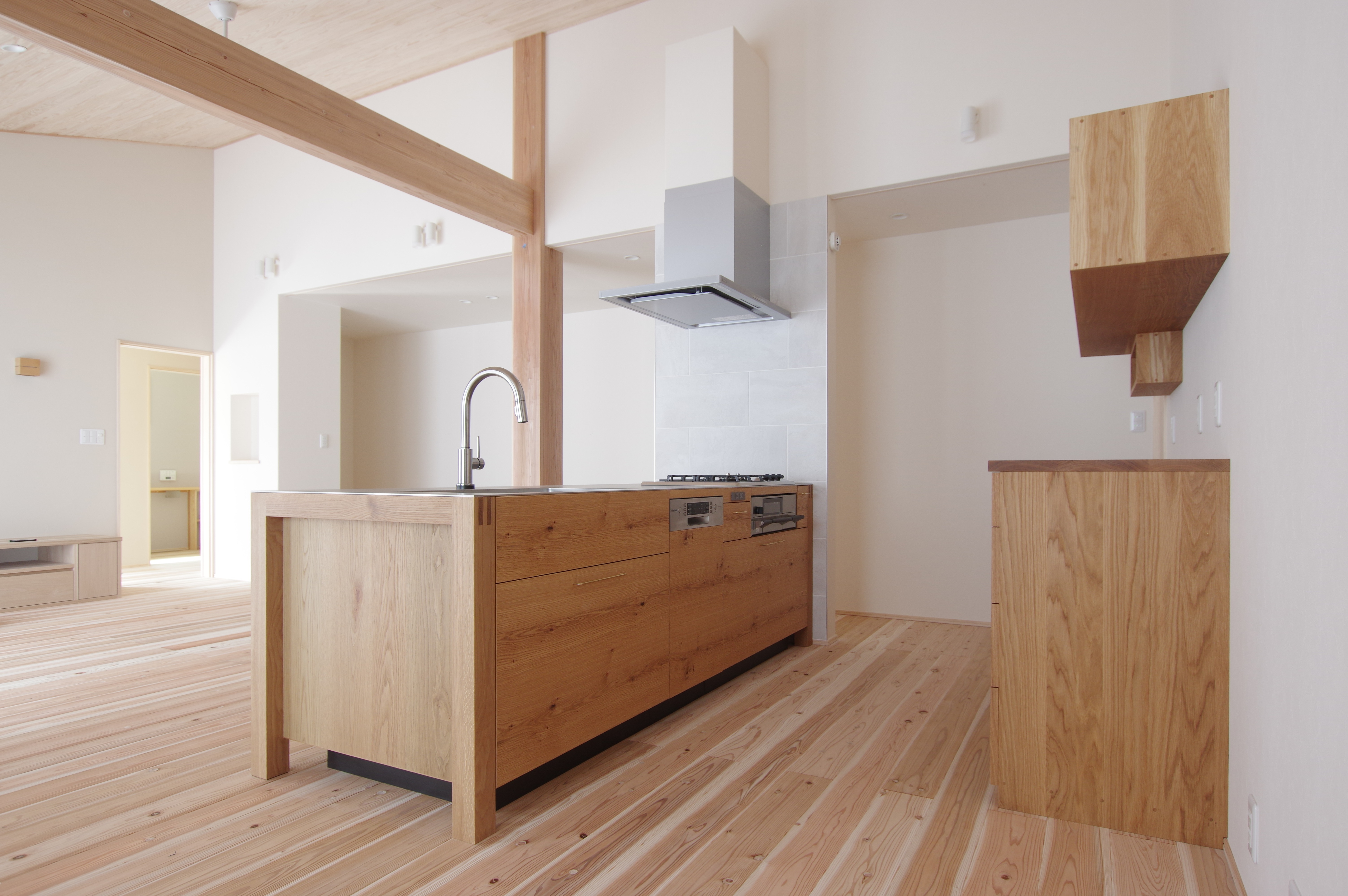 title: HOUSE 192 | Page No,205 | No.4 | sync-furniture | 株式会社 SYNC | 福岡県 家具工房 | オーダーメイドキッチン