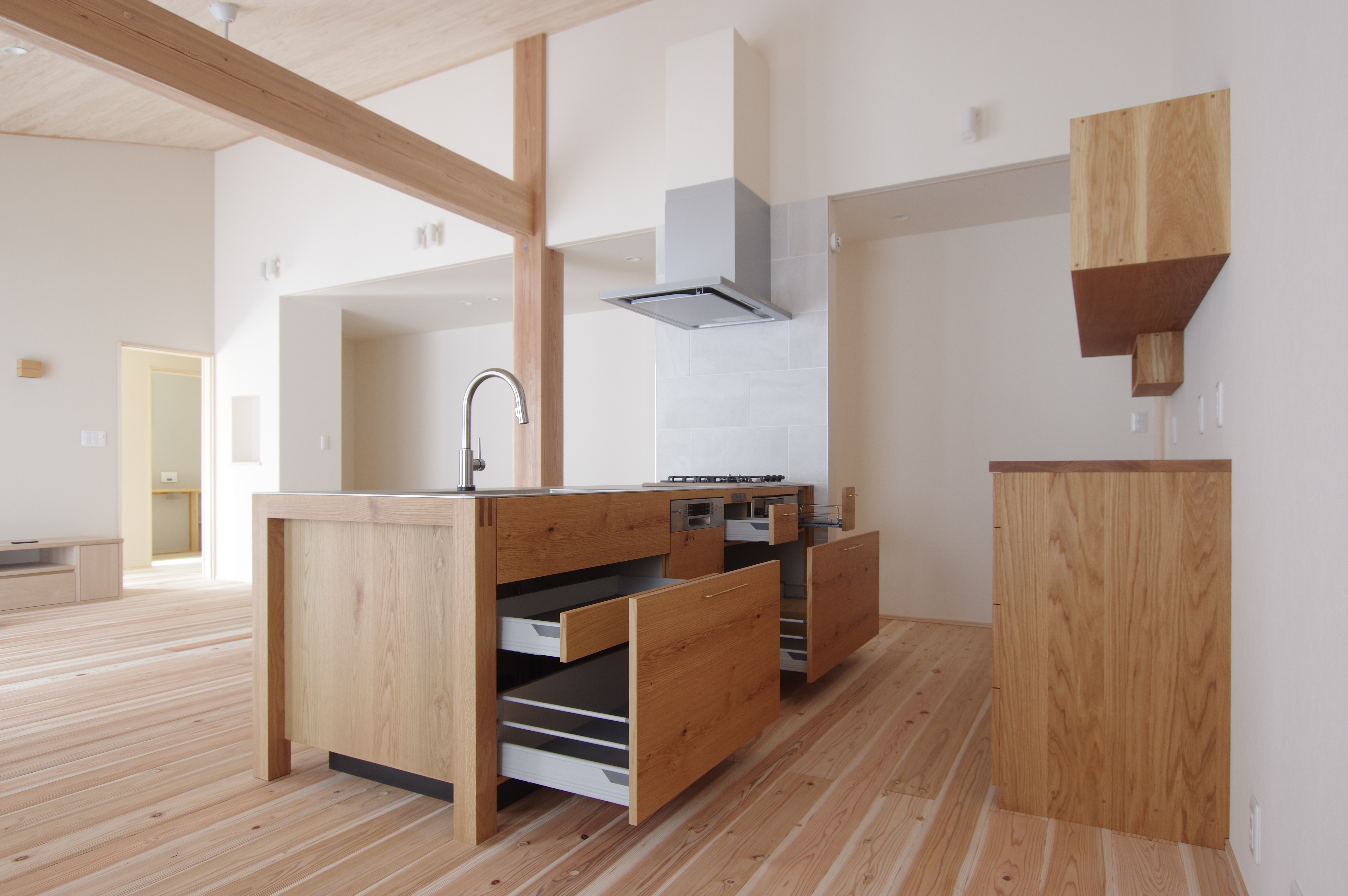 title: HOUSE 192 | Page No,205 | No.5 | sync-furniture | 株式会社 SYNC | 福岡県 家具工房 | オーダーメイドキッチン