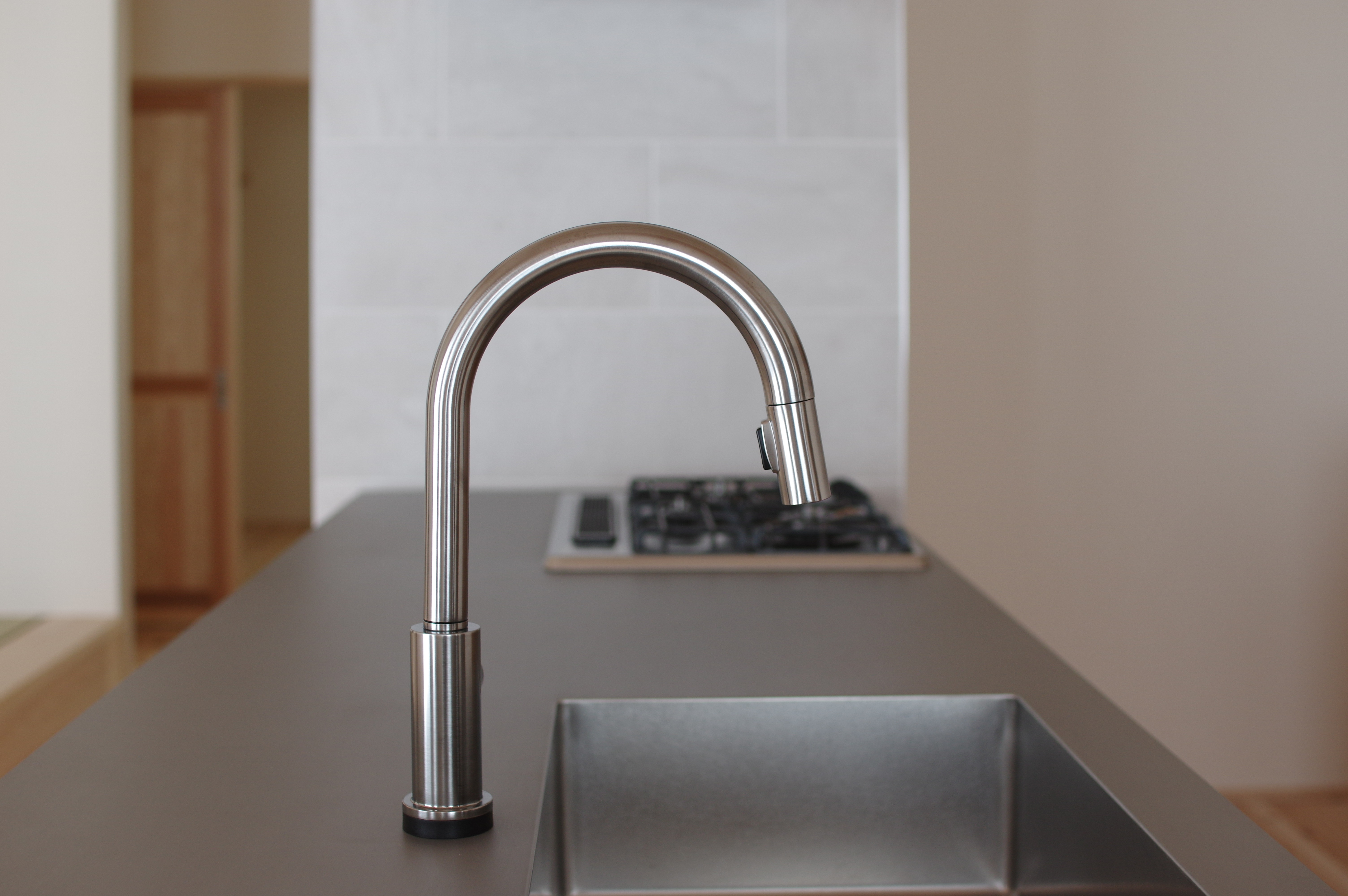 title: HOUSE 192 | Page No,205 | No.7 | sync-furniture | 株式会社 SYNC | 福岡県 家具工房 | オーダーメイドキッチン