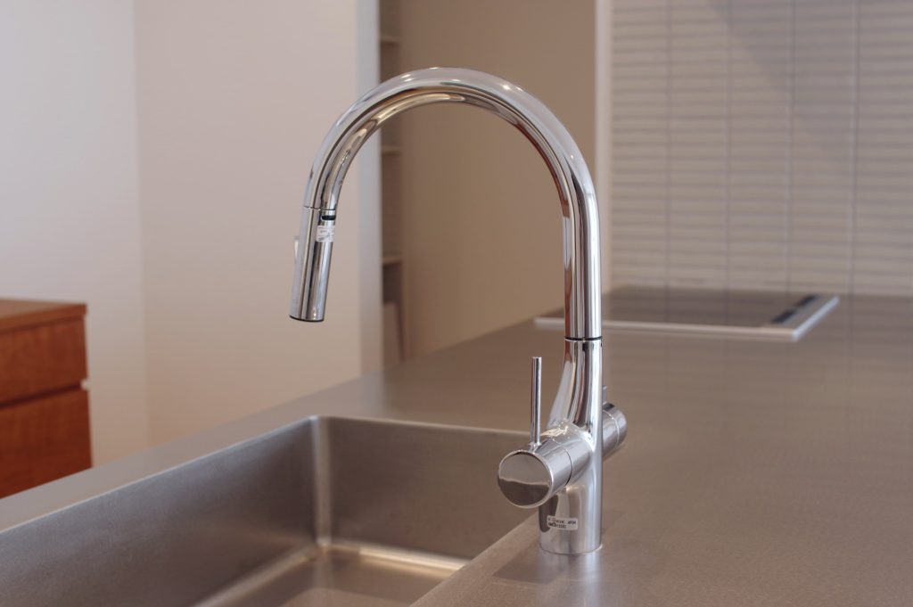 title: HOUSE 195 | Page No,208 | No.10 | sync-furniture | 株式会社 SYNC | 福岡県 家具工房 | オーダーメイドキッチン