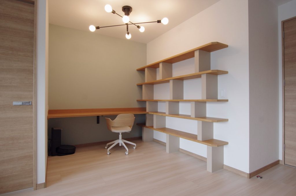 title: HOUSE 196 | Page No,209 | No.3 | sync-furniture | 株式会社 SYNC | 福岡県 家具工房 | オーダーメイドキッチン