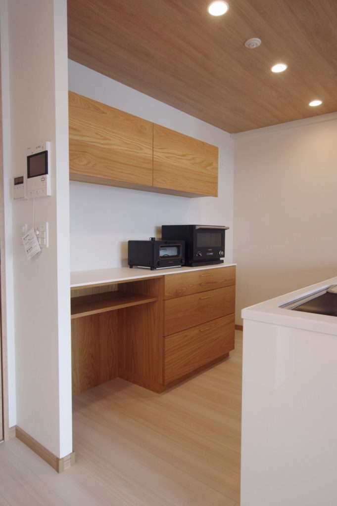 title: HOUSE 196 | Page No,209 | No.1 | sync-furniture | 株式会社 SYNC | 福岡県 家具工房 | オーダーメイドキッチン