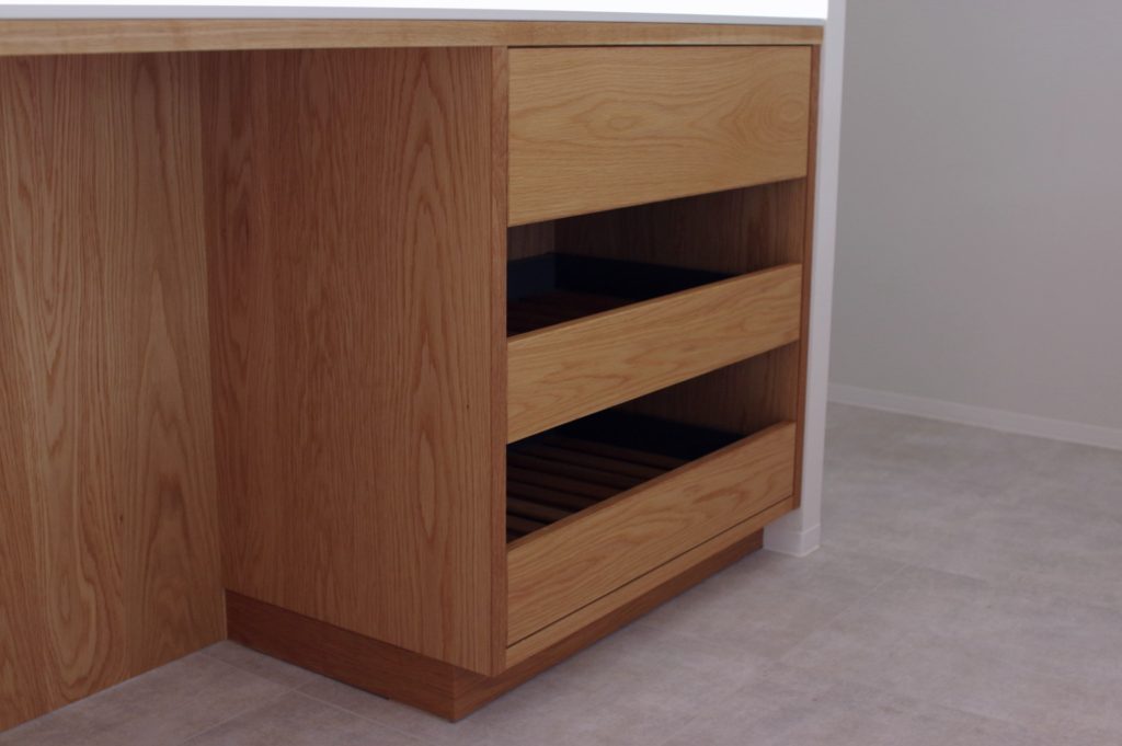 title: HOUSE 197 | Page No,210 | No.7 | sync-furniture | 株式会社 SYNC | 福岡県 家具工房 | オーダーメイドキッチン