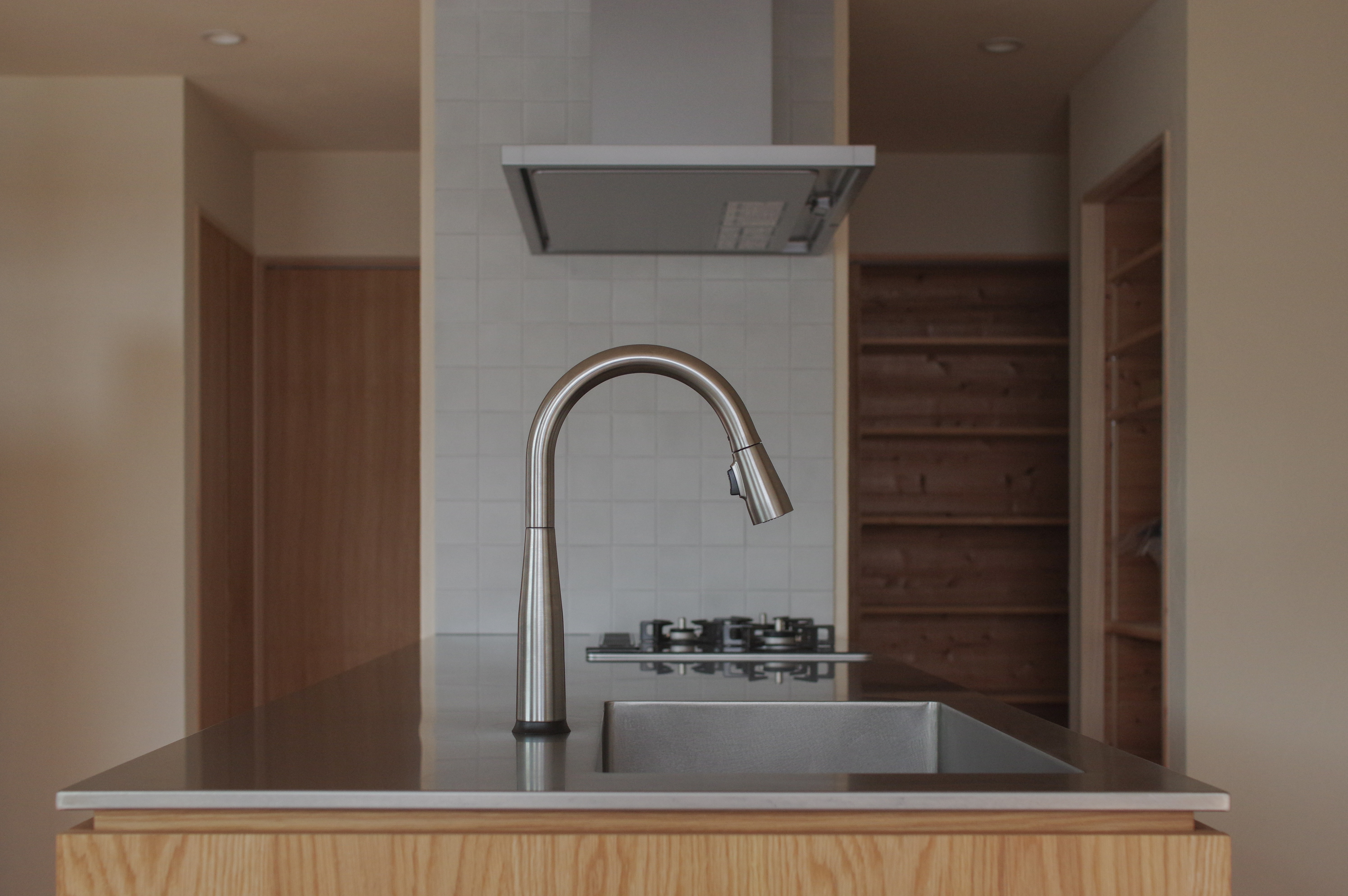 title: HOUSE 200 | Page No,213 | No.10 | sync-furniture | 株式会社 SYNC | 福岡県 家具工房 | オーダーメイドキッチン