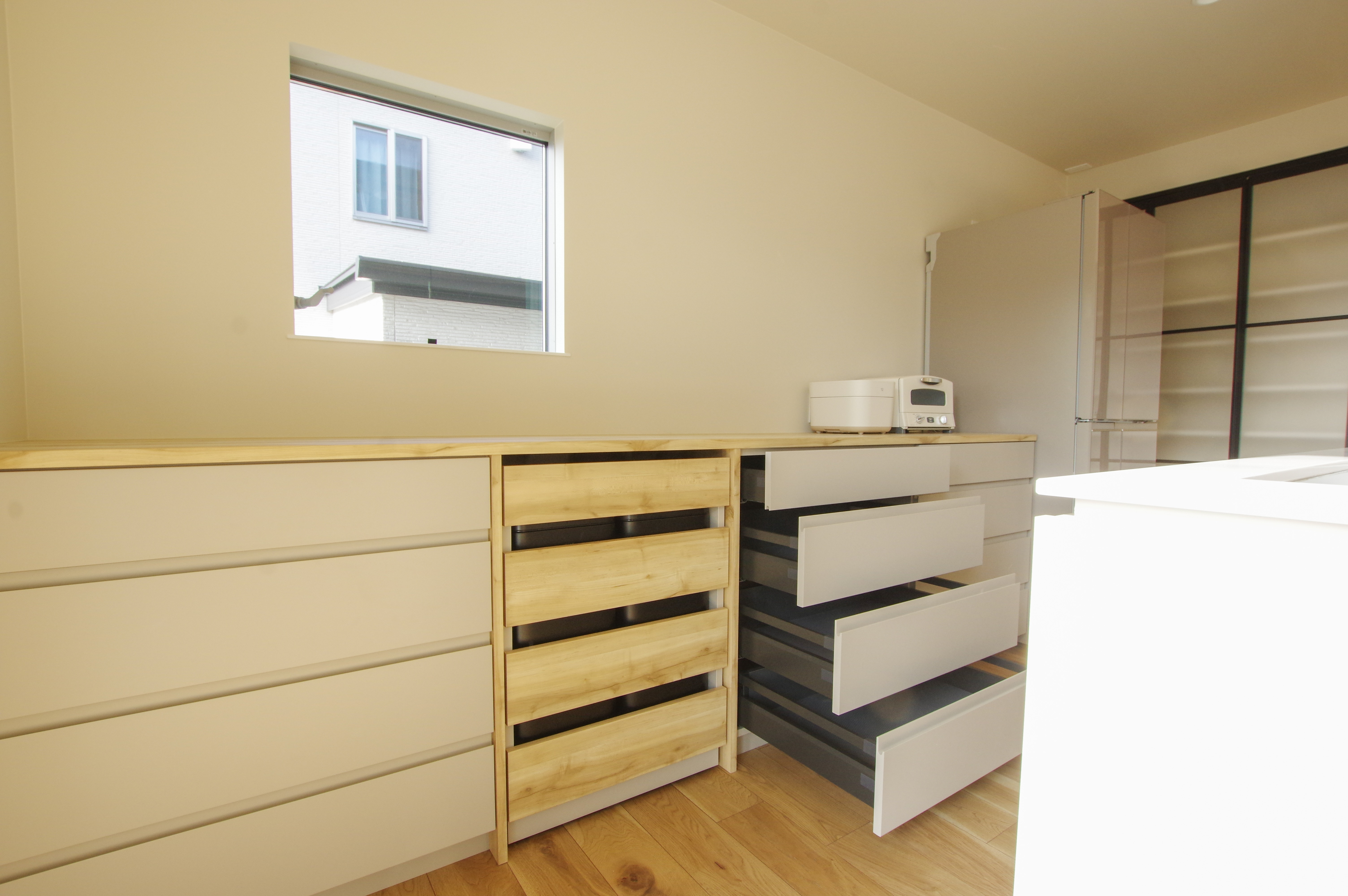 title: HOUSE 201 | Page No,214 | No.6 | sync-furniture | 株式会社 SYNC | 福岡県 家具工房 | オーダーメイドキッチン