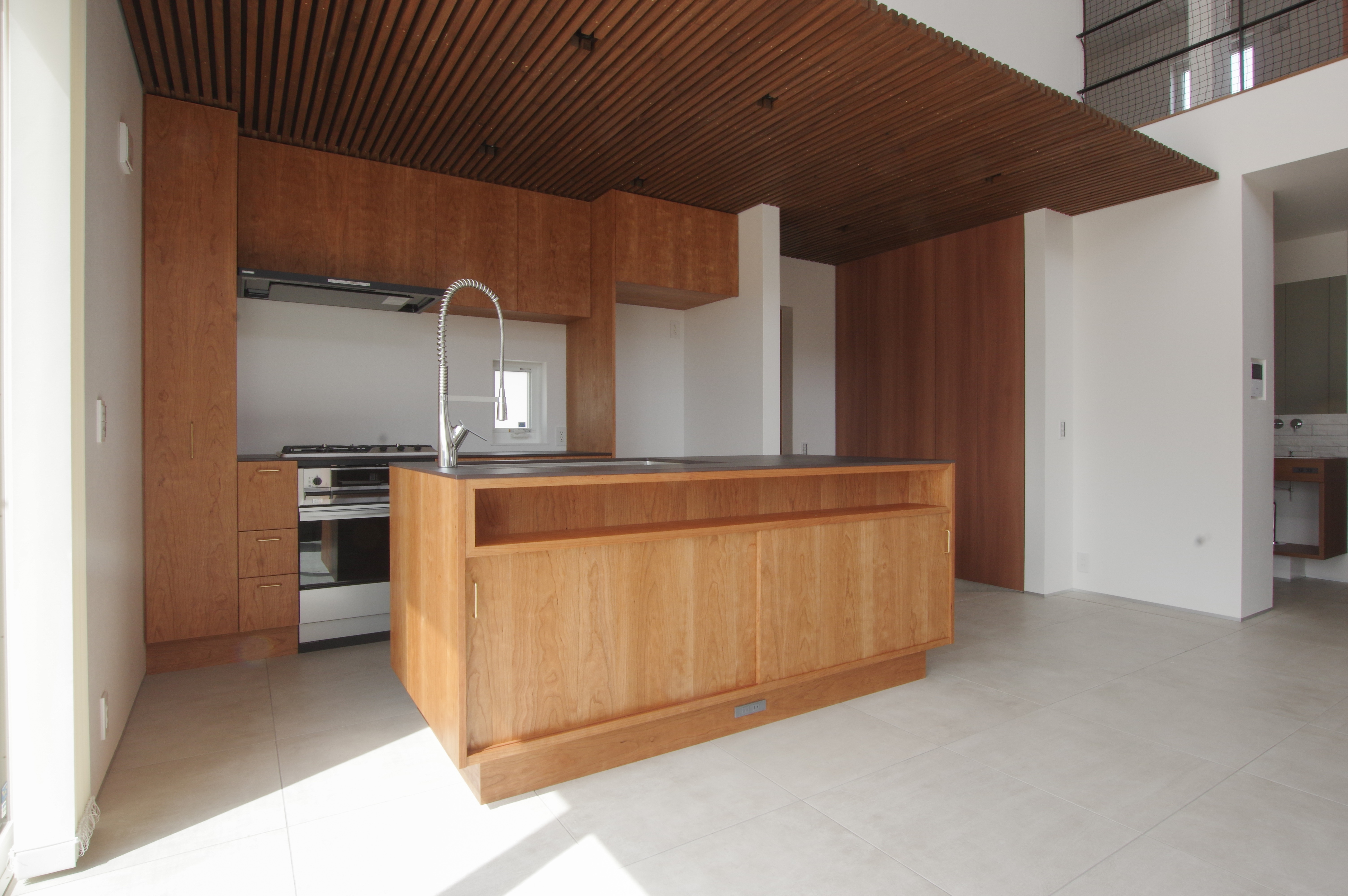 title: HOUSE 204 | Page No,217 | No.3 | sync-furniture | 株式会社 SYNC | 福岡県 家具工房 | オーダーメイドキッチン