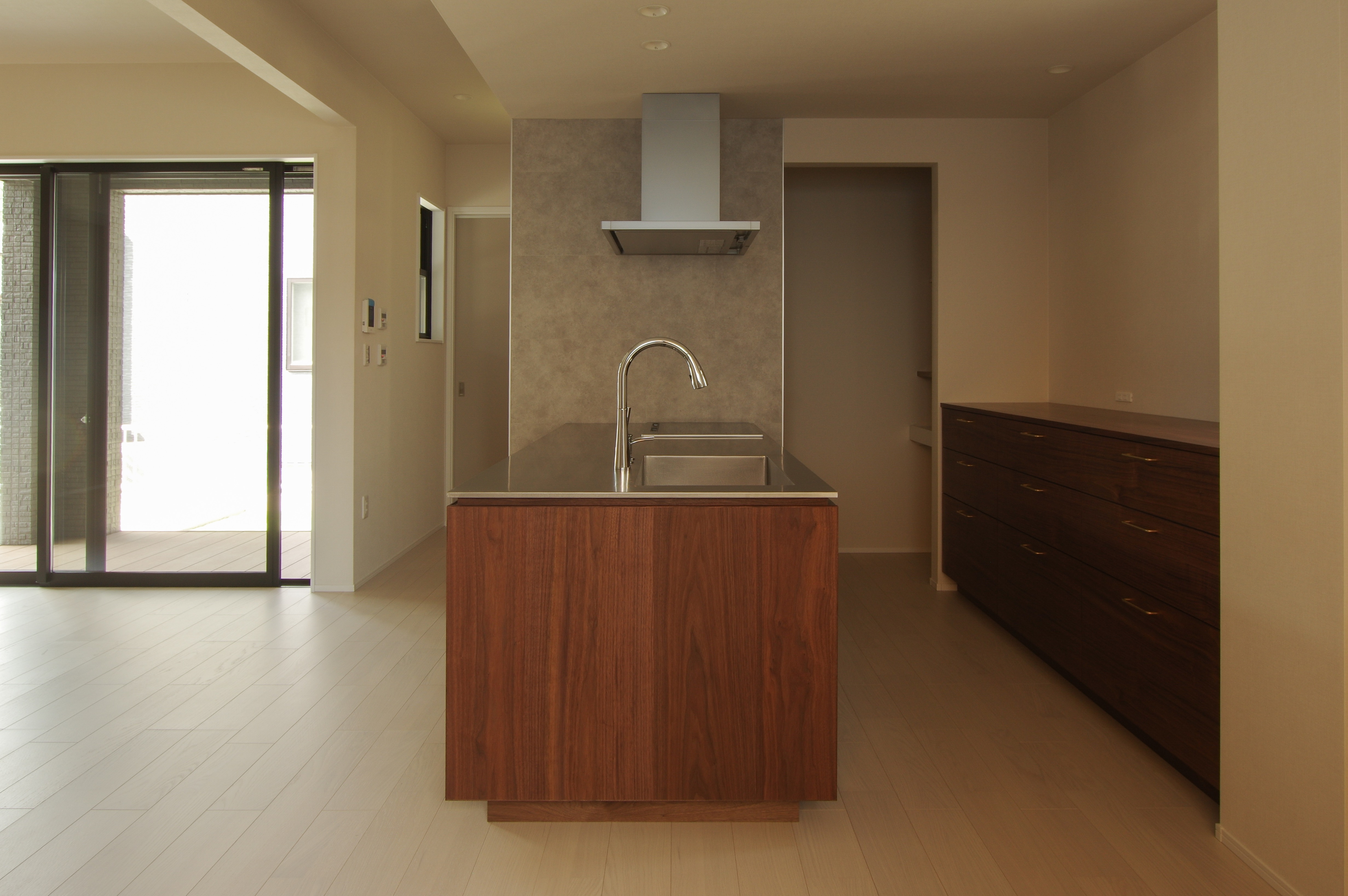 title: HOUSE 205 | Page No,218 | No.3 | sync-furniture | 株式会社 SYNC | 福岡県 家具工房 | オーダーメイドキッチン