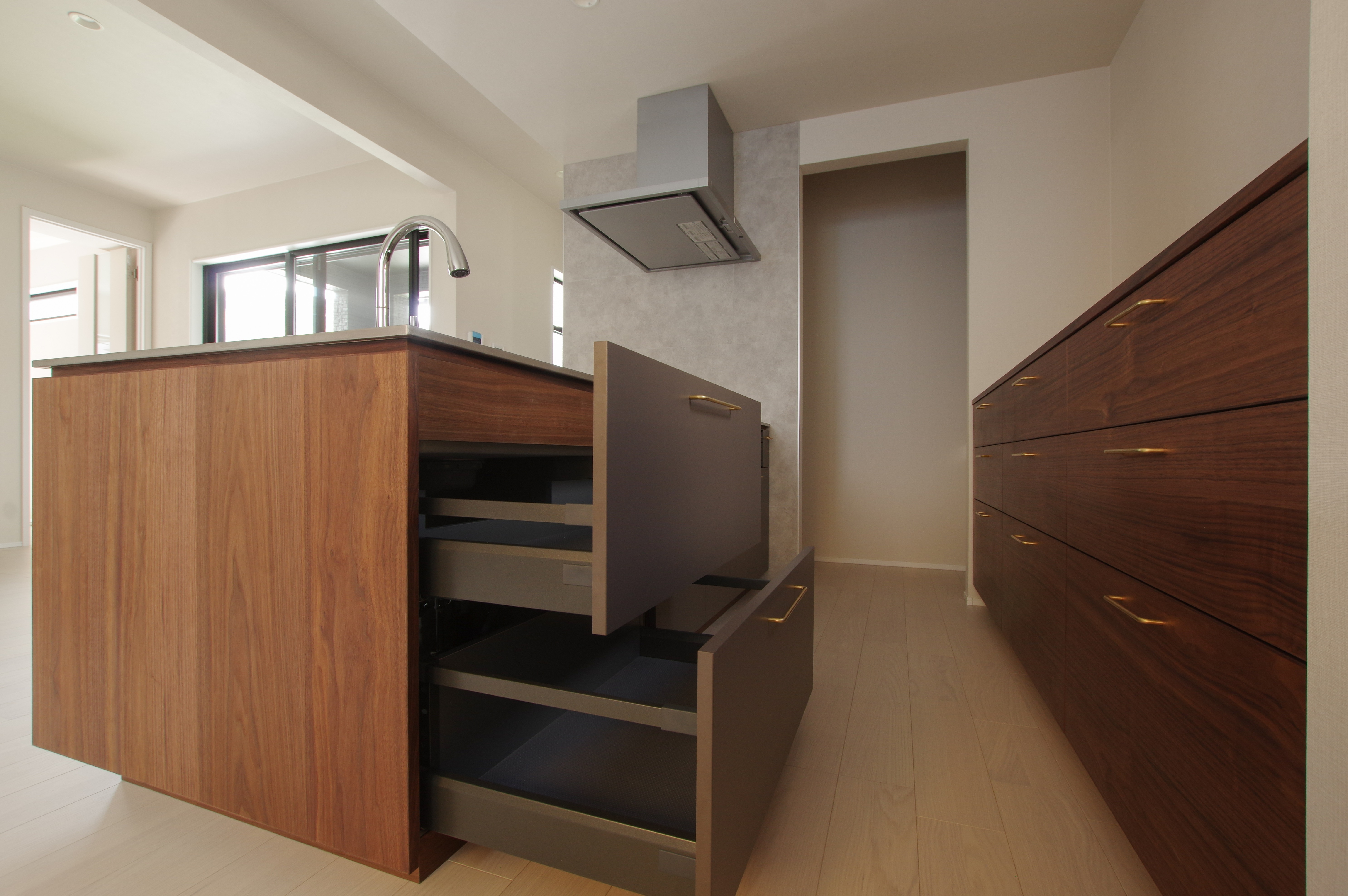 title: HOUSE 205 | Page No,218 | No.5 | sync-furniture | 株式会社 SYNC | 福岡県 家具工房 | オーダーメイドキッチン