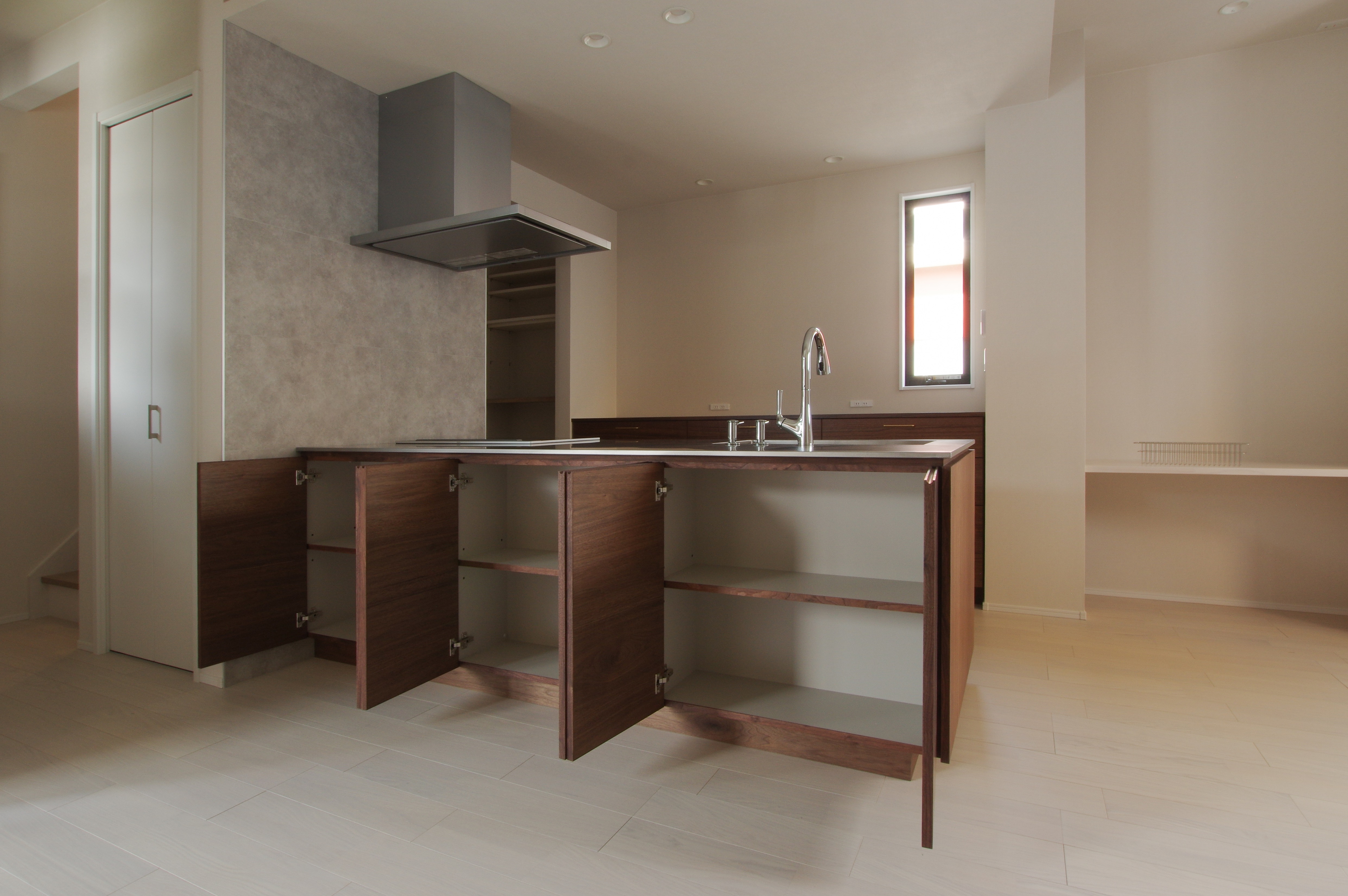 title: HOUSE 205 | Page No,218 | No.10 | sync-furniture | 株式会社 SYNC | 福岡県 家具工房 | オーダーメイドキッチン