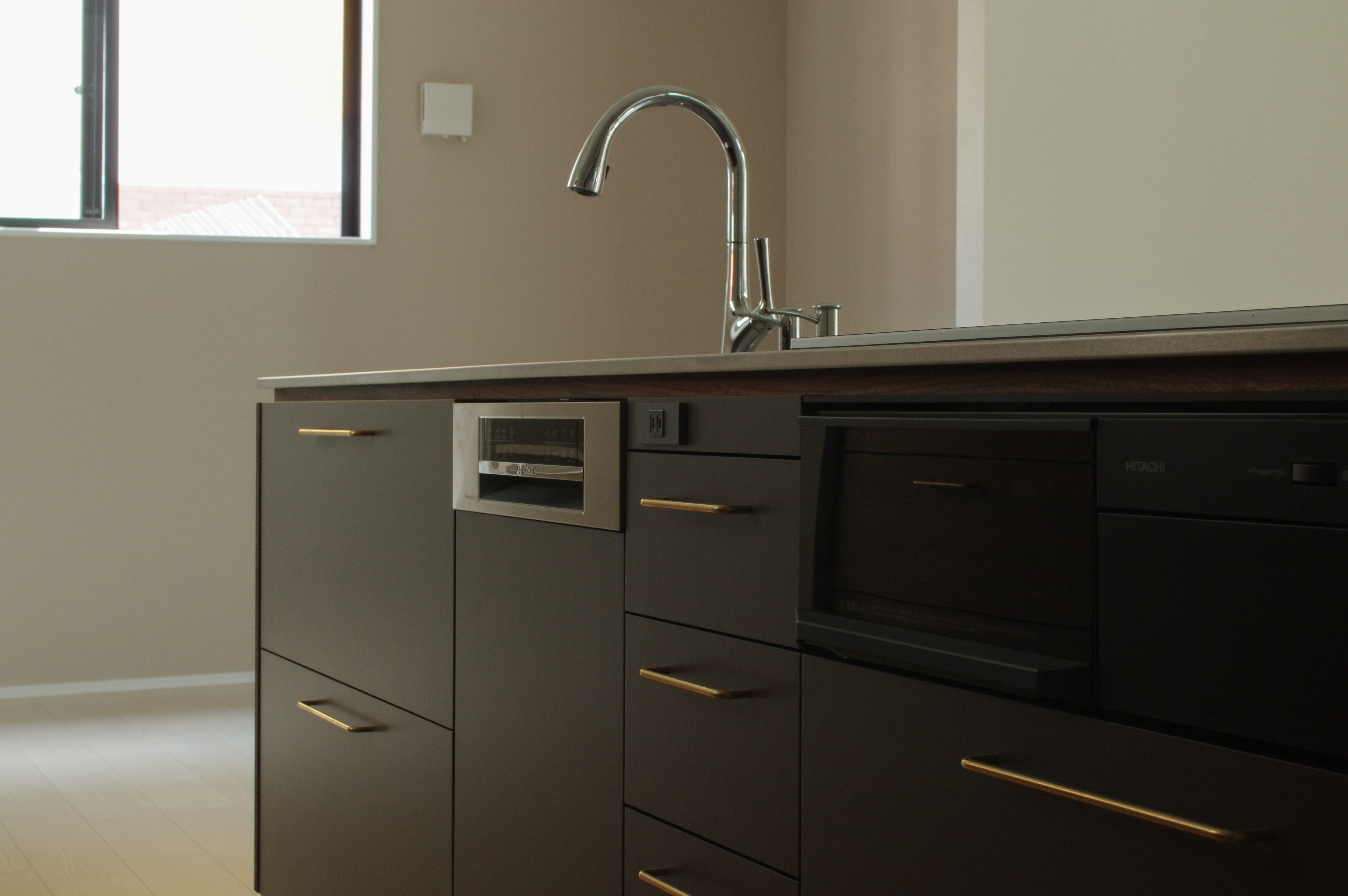 title: HOUSE 205 | Page No,218 | No.11 | sync-furniture | 株式会社 SYNC | 福岡県 家具工房 | オーダーメイドキッチン