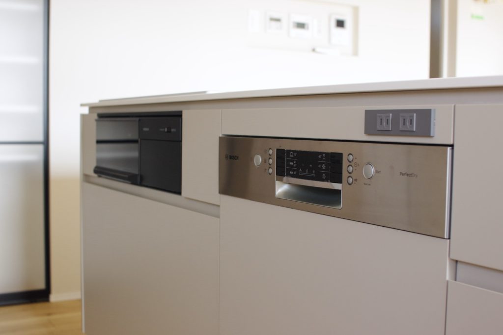 title: HOUSE 201 | Page No,214 | No.5 | sync-furniture | 株式会社 SYNC | 福岡県 家具工房 | オーダーメイドキッチン