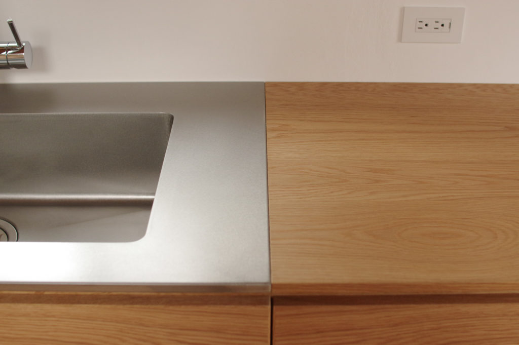 title: HOUSE 202 | Page No,215 | No.4 | sync-furniture | 株式会社 SYNC | 福岡県 家具工房 | オーダーメイドキッチン