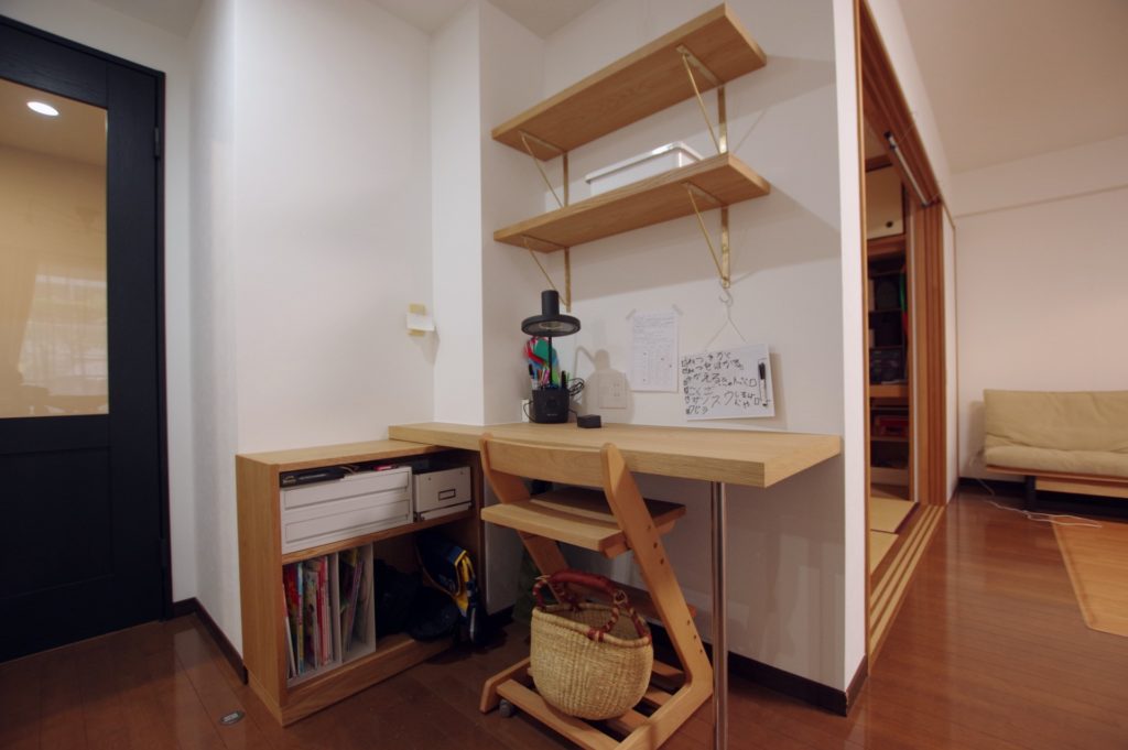 title: HOUSE 207 | Page No,220 | No.7 | sync-furniture | 株式会社 SYNC | 福岡県 家具工房 | オーダーメイドキッチン