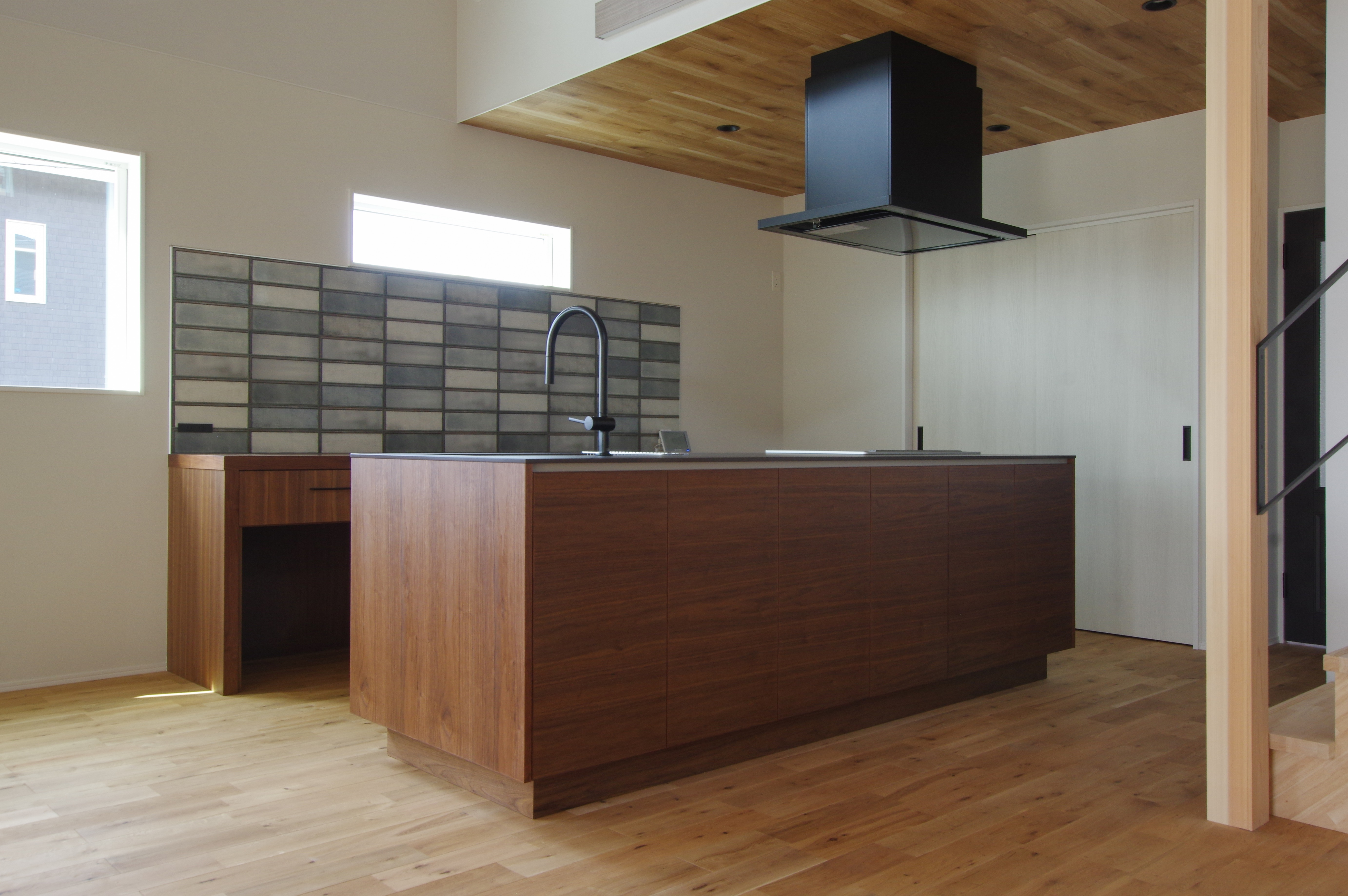title: HOUSE 209 | Page No,222 | No.1 | sync-furniture | 株式会社 SYNC | 福岡県 家具工房 | オーダーメイドキッチン