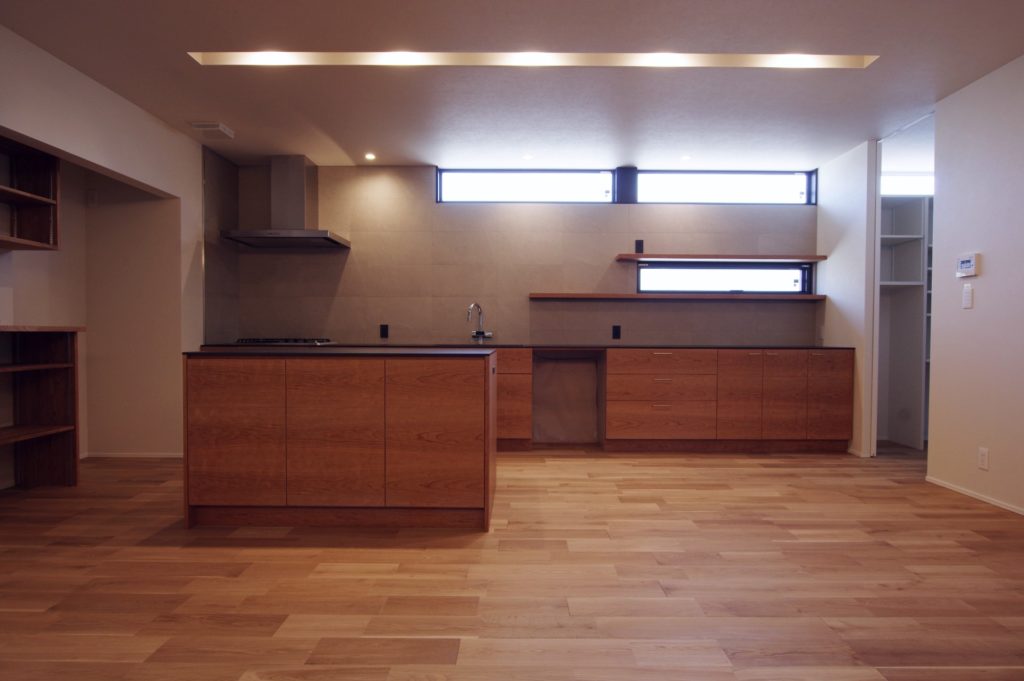 title: HOUSE 208 | Page No,221 | No.1 | sync-furniture | 株式会社 SYNC | 福岡県 家具工房 | オーダーメイドキッチン