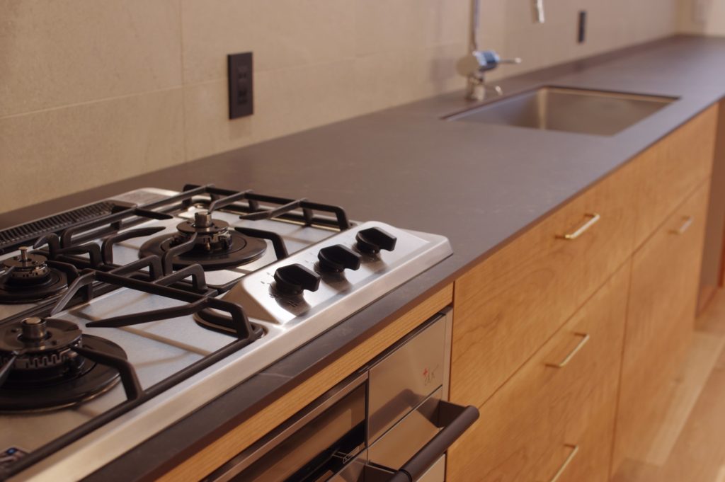 title: HOUSE 208 | Page No,221 | No.5 | sync-furniture | 株式会社 SYNC | 福岡県 家具工房 | オーダーメイドキッチン