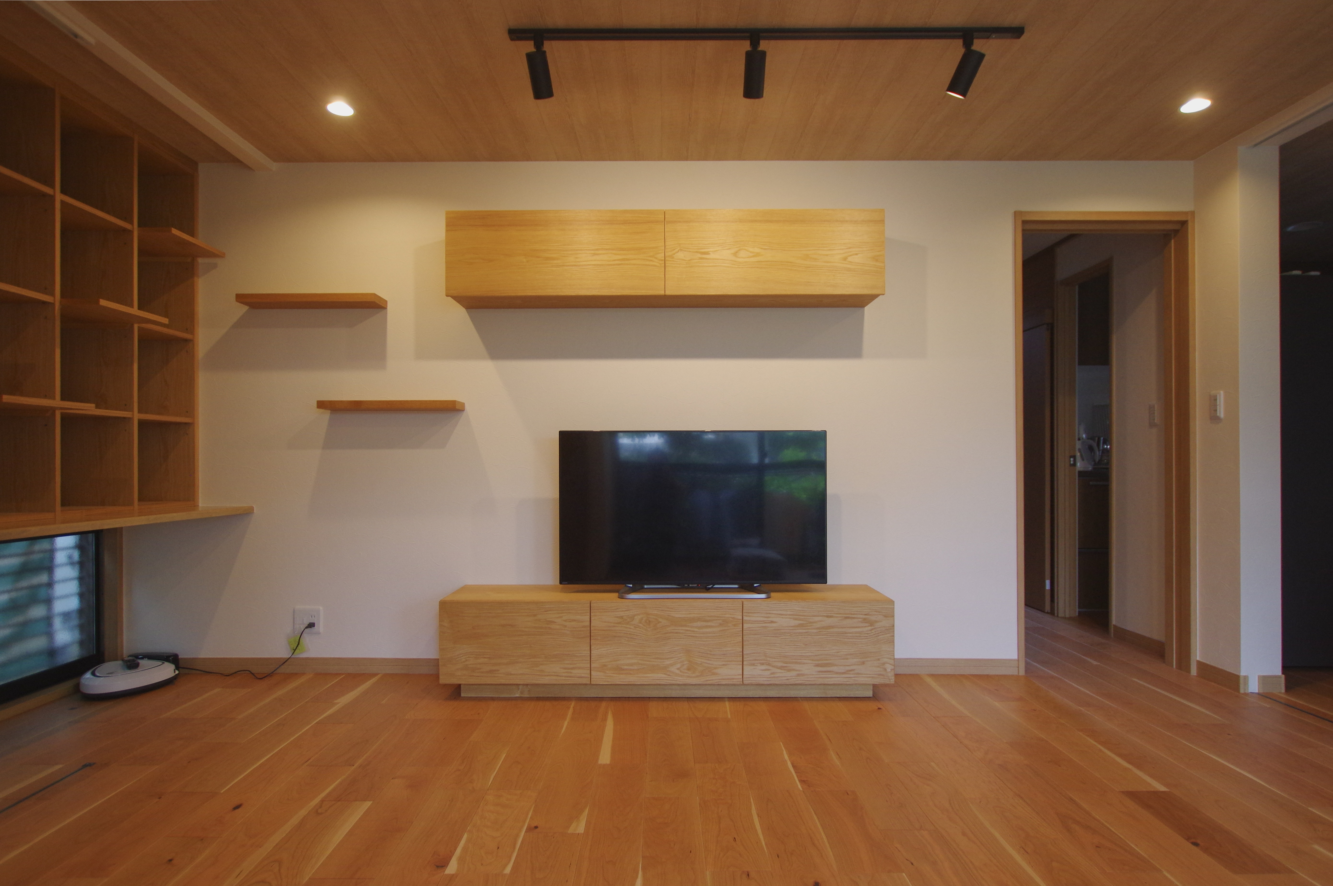 title: HOUSE 210 | Page No,223 | No.1 | sync-furniture | 株式会社 SYNC | 福岡県 家具工房 | オーダーメイドキッチン