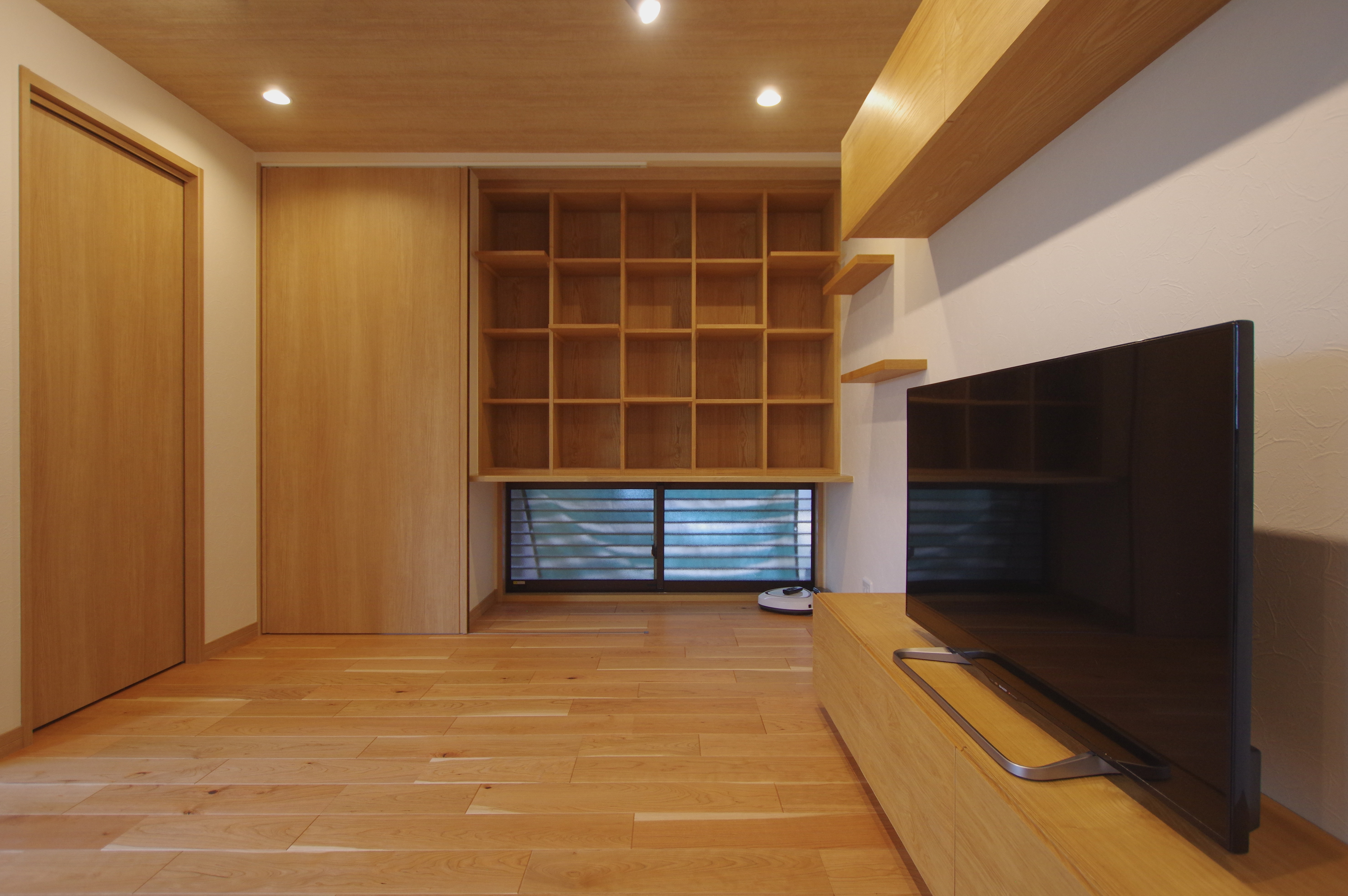 title: HOUSE 210 | Page No,223 | No.4 | sync-furniture | 株式会社 SYNC | 福岡県 家具工房 | オーダーメイドキッチン