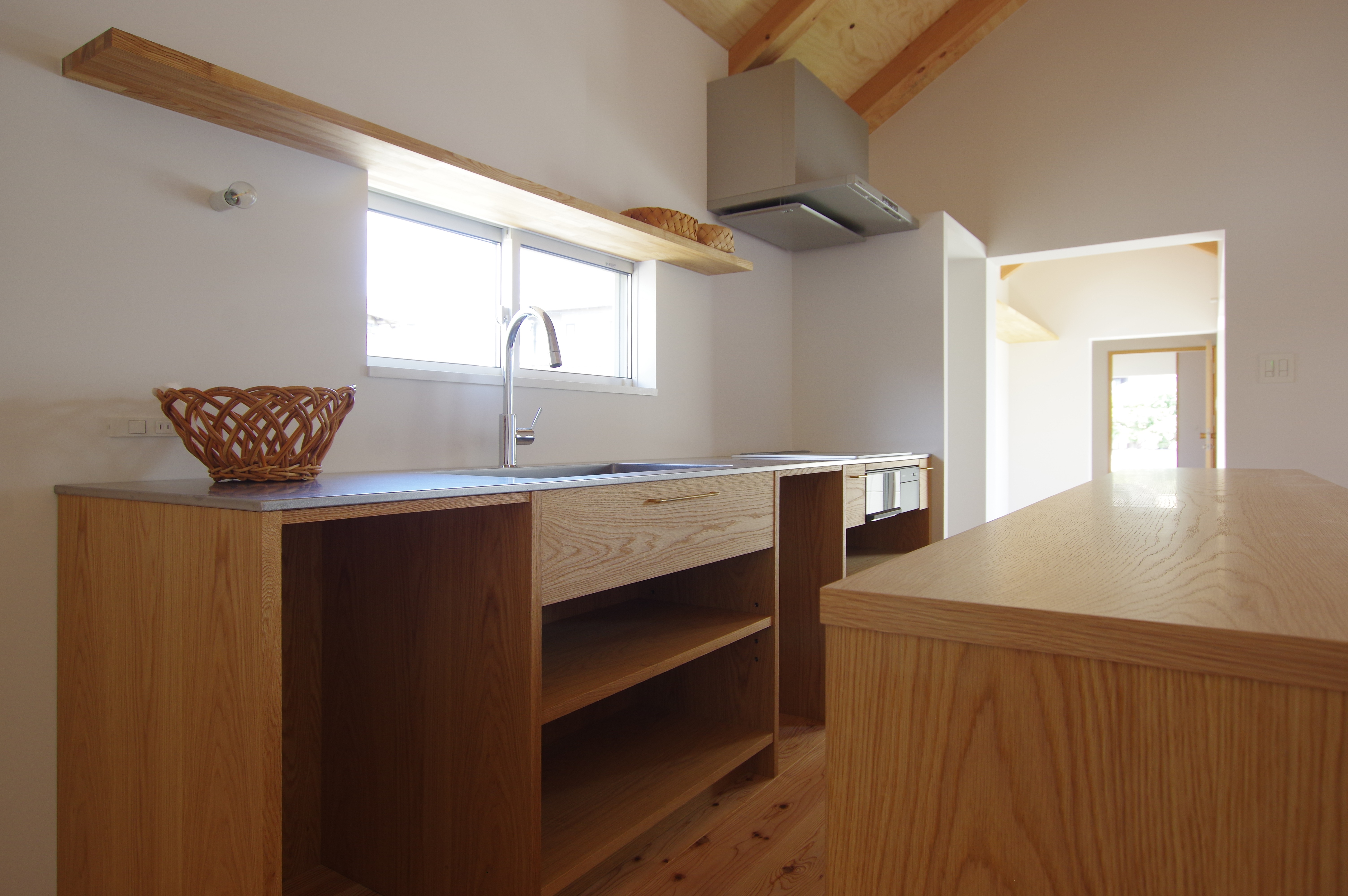 title: HOUSE 211 | Page No,224 | No.5 | sync-furniture | 株式会社 SYNC | 福岡県 家具工房 | オーダーメイドキッチン