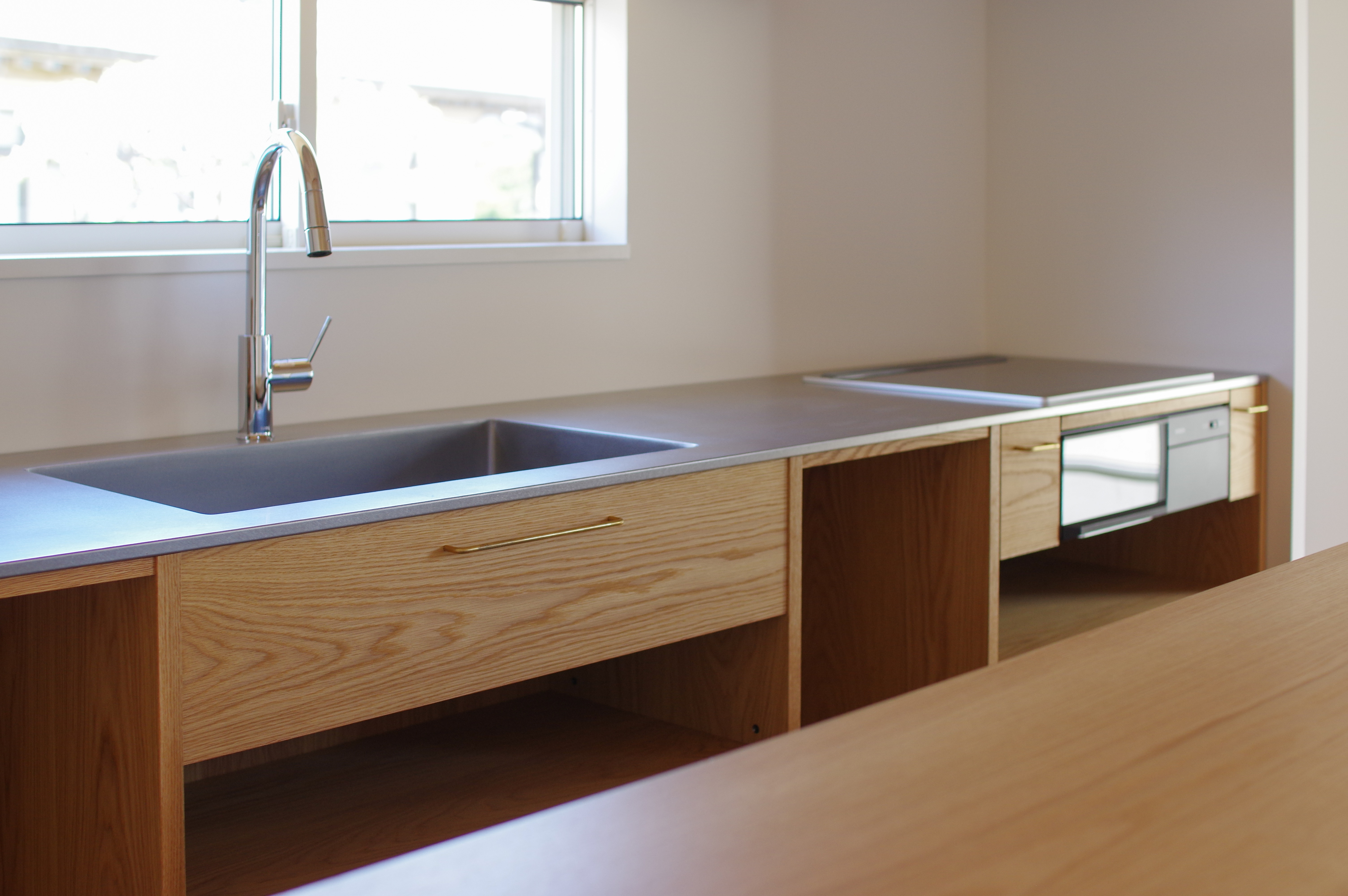 title: HOUSE 211 | Page No,224 | No.6 | sync-furniture | 株式会社 SYNC | 福岡県 家具工房 | オーダーメイドキッチン