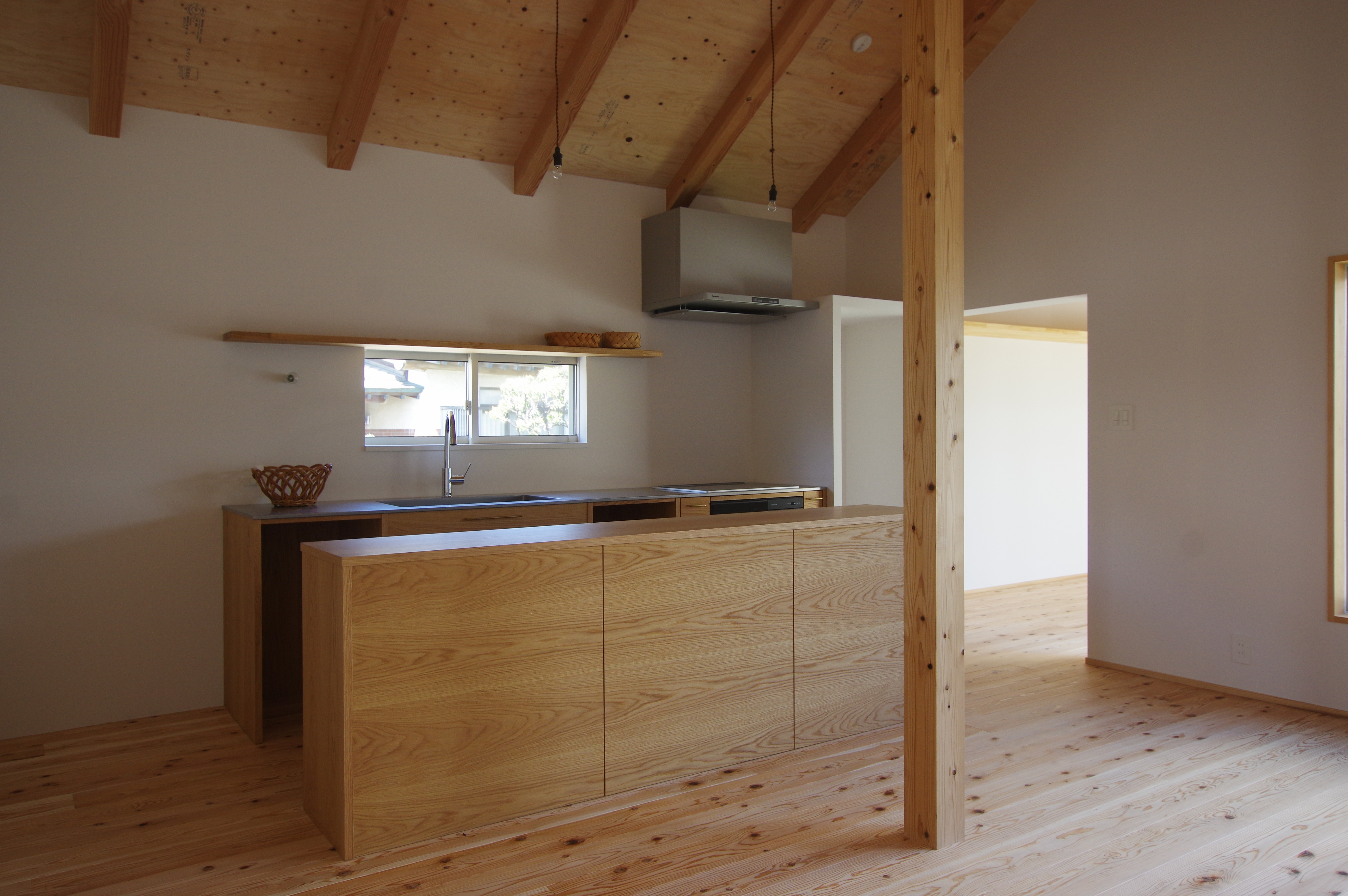 title: HOUSE 211 | Page No,224 | No.1 | sync-furniture | 株式会社 SYNC | 福岡県 家具工房 | オーダーメイドキッチン