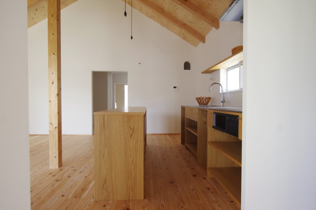 title: HOUSE 211 | Page No,224 | No.6 | sync-furniture | 株式会社 SYNC | 福岡県 家具工房 | オーダーメイドキッチン