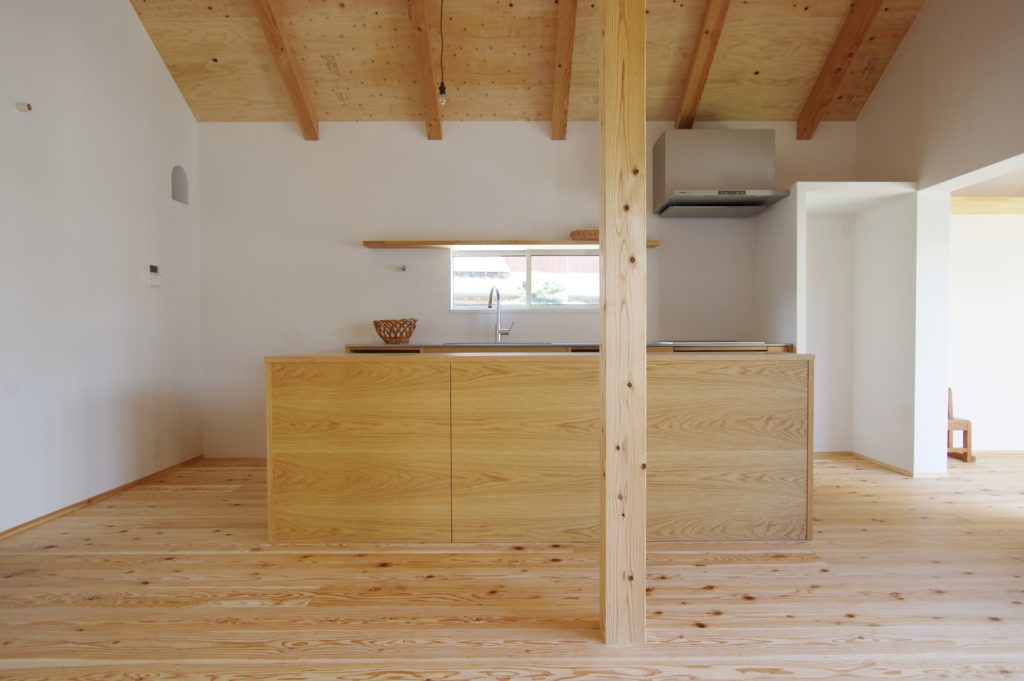 title: HOUSE 211 | Page No,224 | No.2 | sync-furniture | 株式会社 SYNC | 福岡県 家具工房 | オーダーメイドキッチン