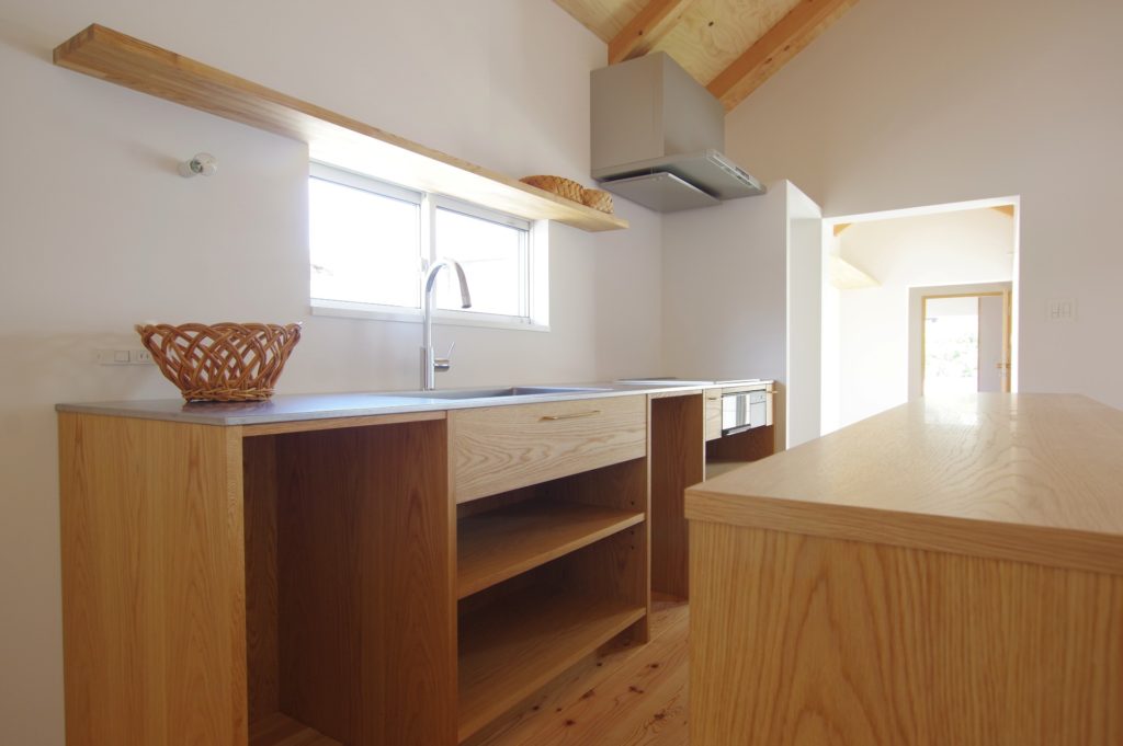 title: HOUSE 211 | Page No,224 | No.7 | sync-furniture | 株式会社 SYNC | 福岡県 家具工房 | オーダーメイドキッチン