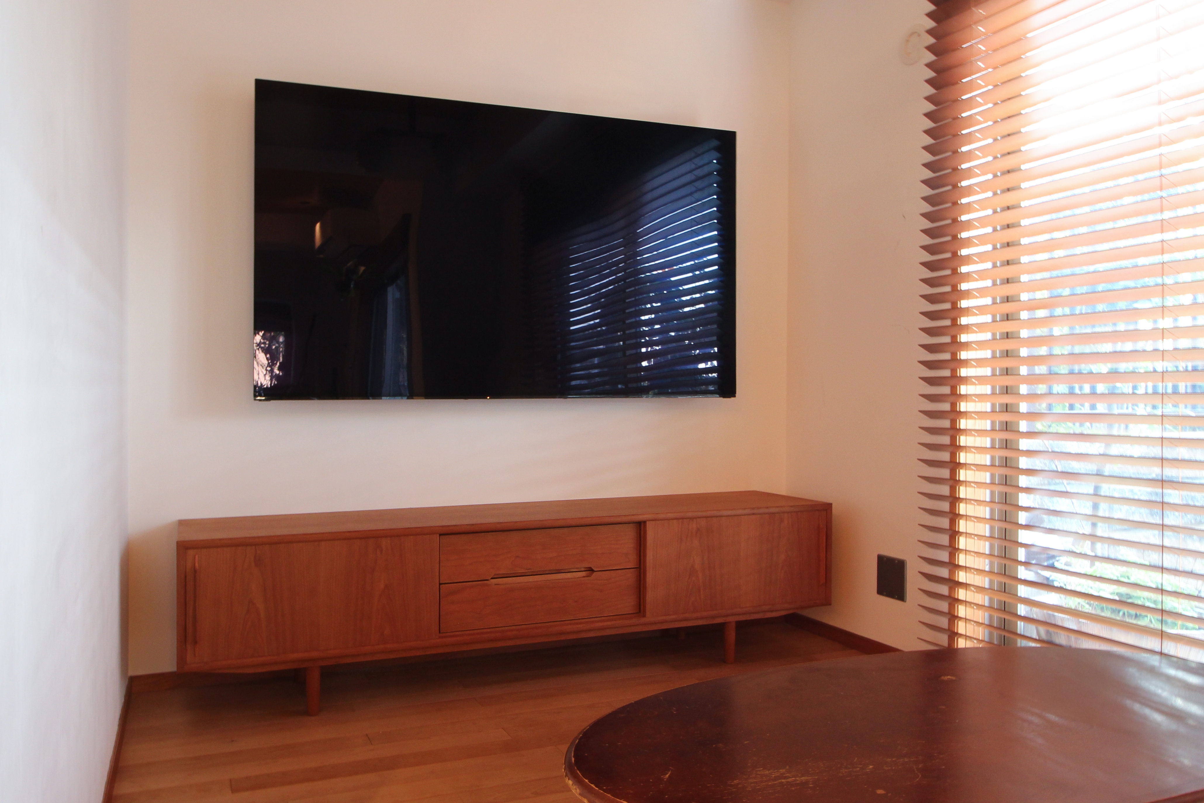 title: HOUSE 215 | Page No,228 | No.8 | sync-furniture | 株式会社 SYNC | 福岡県 家具工房 | オーダーメイドキッチン