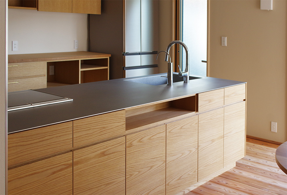 title: HOUSE 216 | Page No,229 | No.2 | sync-furniture | 株式会社 SYNC | 福岡県 家具工房 | オーダーメイドキッチン