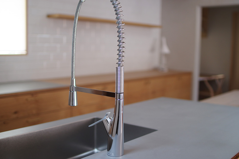 title: HOUSE 217 | Page No,230 | No.6 | sync-furniture | 株式会社 SYNC | 福岡県 家具工房 | オーダーメイドキッチン