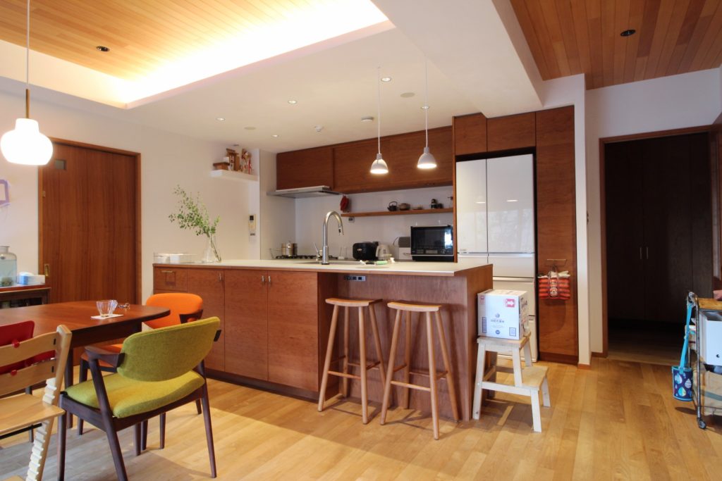 title: HOUSE 215 | Page No,228 | No.1 | sync-furniture | 株式会社 SYNC | 福岡県 家具工房 | オーダーメイドキッチン