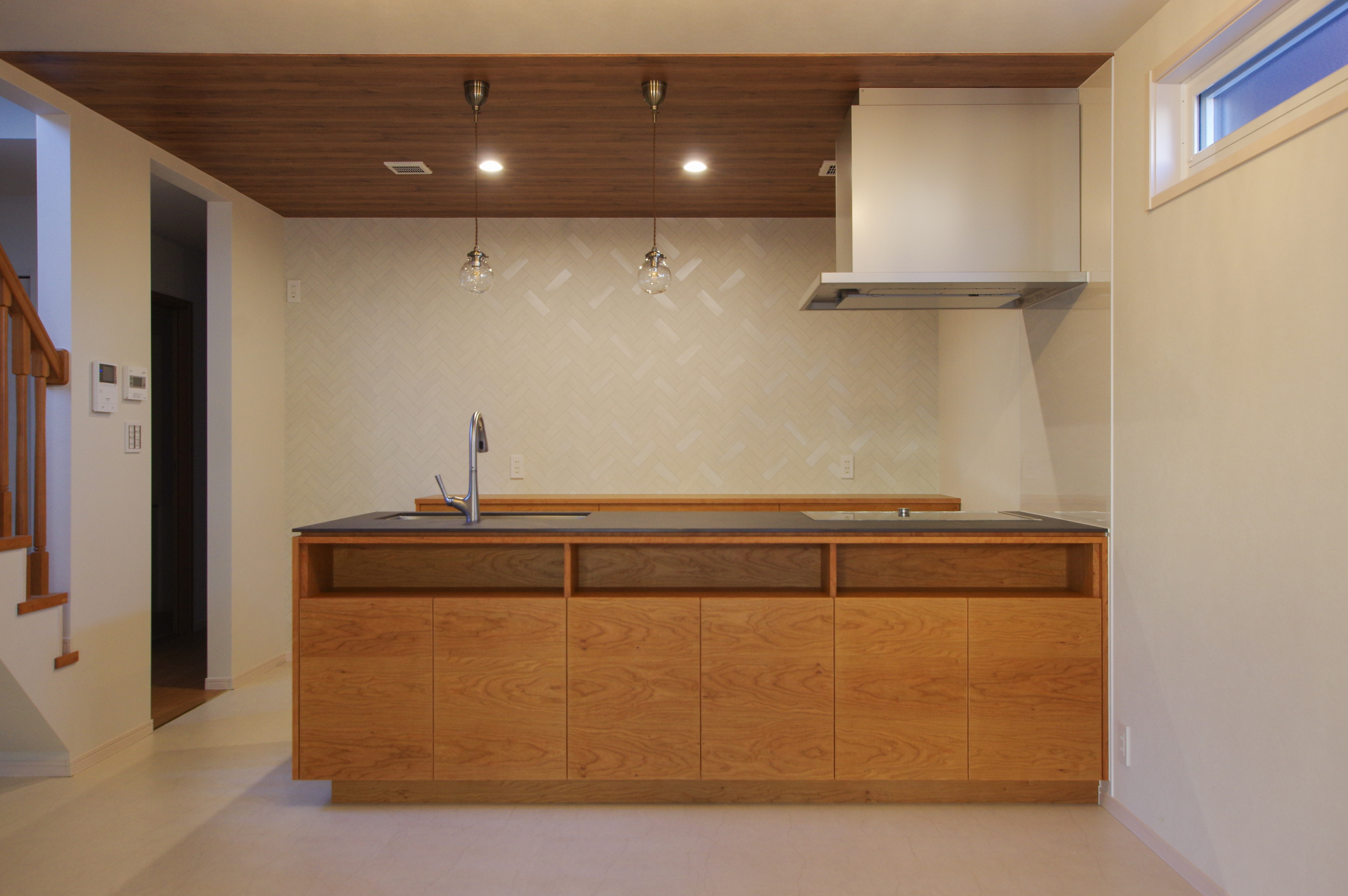 title: HOUSE 218 | Page No,231 | No.1 | sync-furniture | 株式会社 SYNC | 福岡県 家具工房 | オーダーメイドキッチン