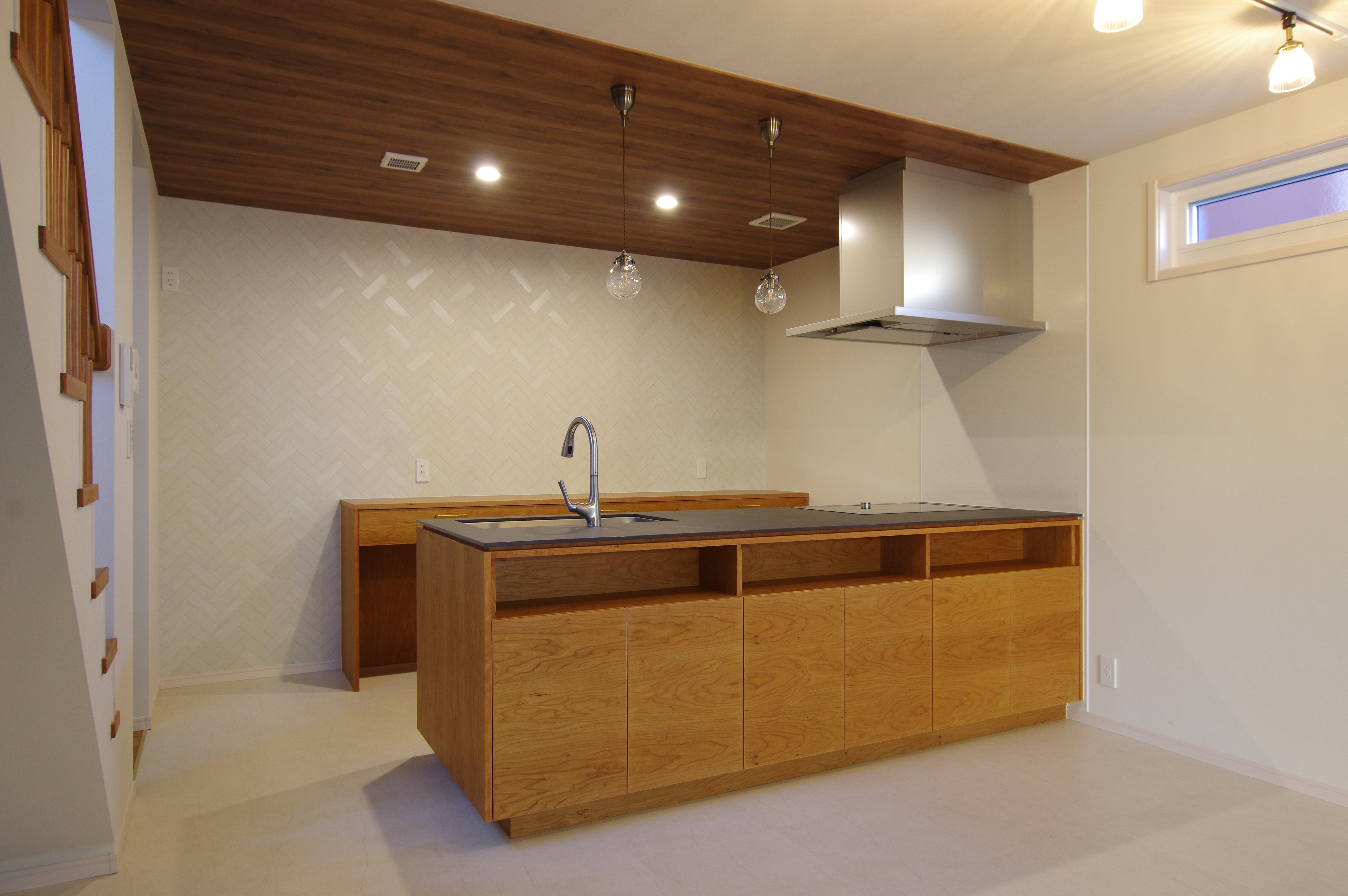 title: HOUSE 218 | Page No,231 | No.2 | sync-furniture | 株式会社 SYNC | 福岡県 家具工房 | オーダーメイドキッチン