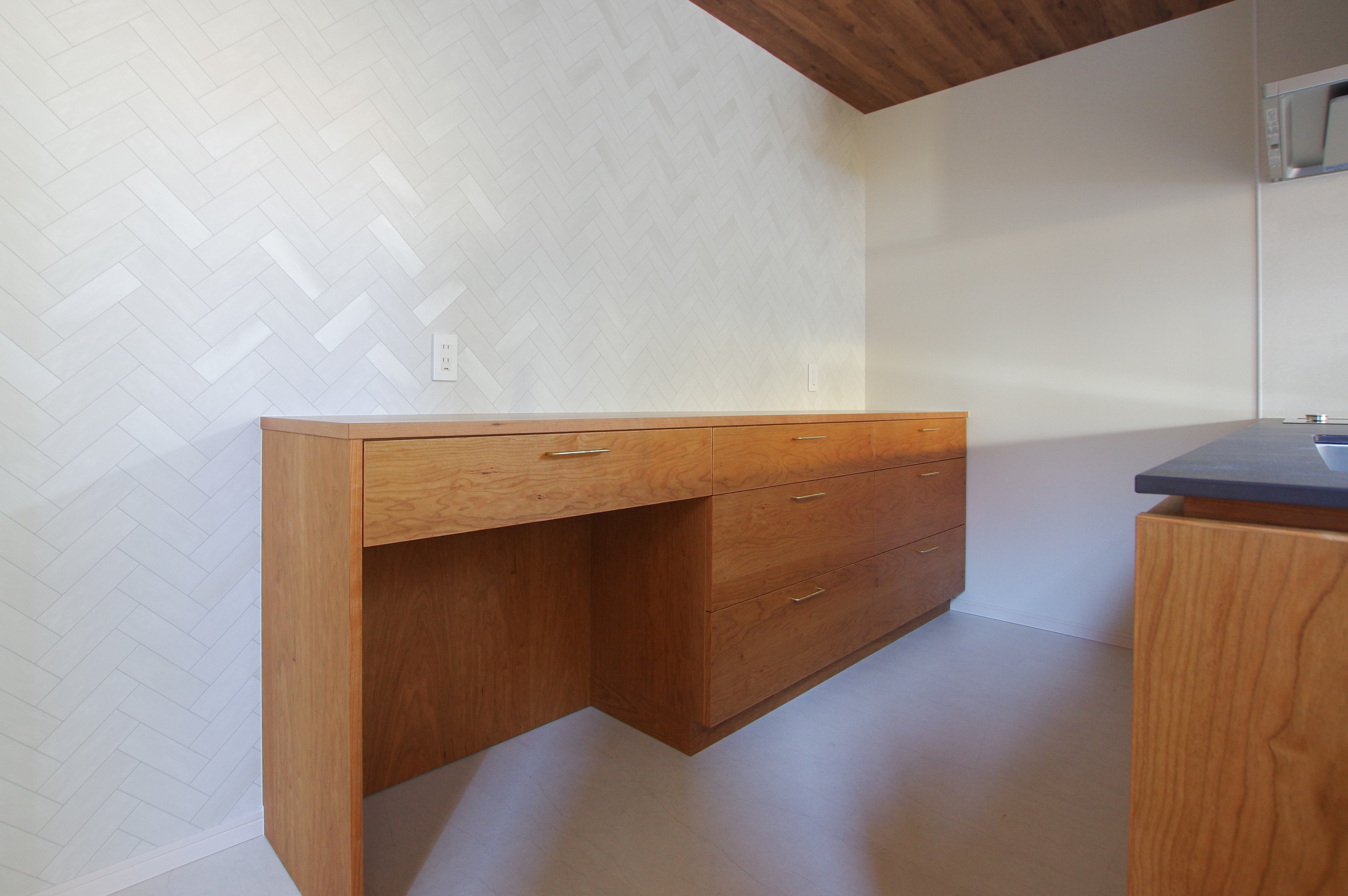 title: HOUSE 218 | Page No,231 | No.7 | sync-furniture | 株式会社 SYNC | 福岡県 家具工房 | オーダーメイドキッチン