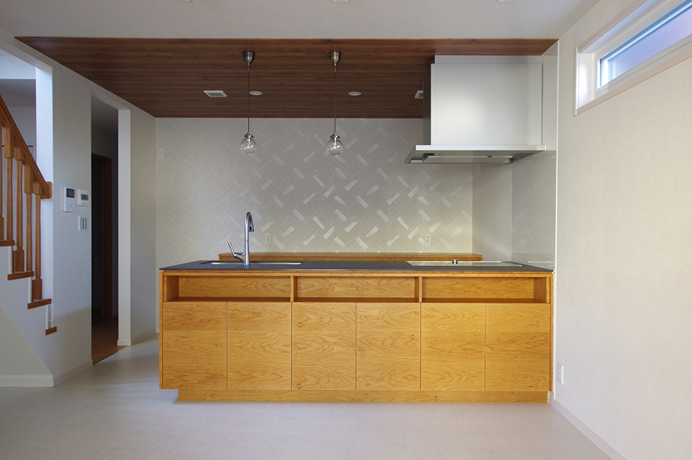 title: HOUSE 218 | Page No,231 | No.8 | sync-furniture | 株式会社 SYNC | 福岡県 家具工房 | オーダーメイドキッチン