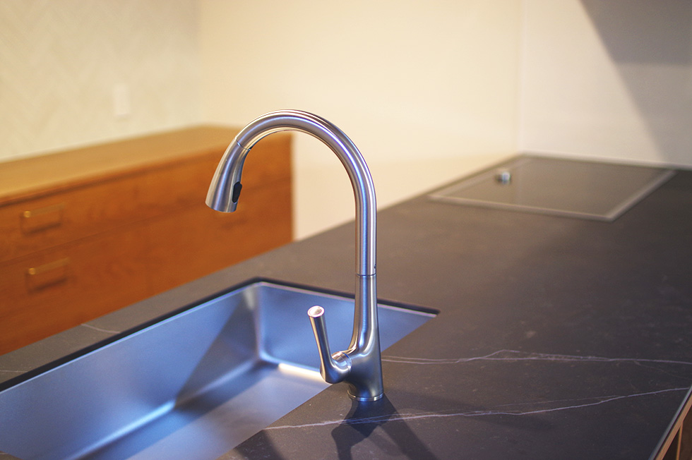 title: HOUSE 218 | Page No,231 | No.4 | sync-furniture | 株式会社 SYNC | 福岡県 家具工房 | オーダーメイドキッチン