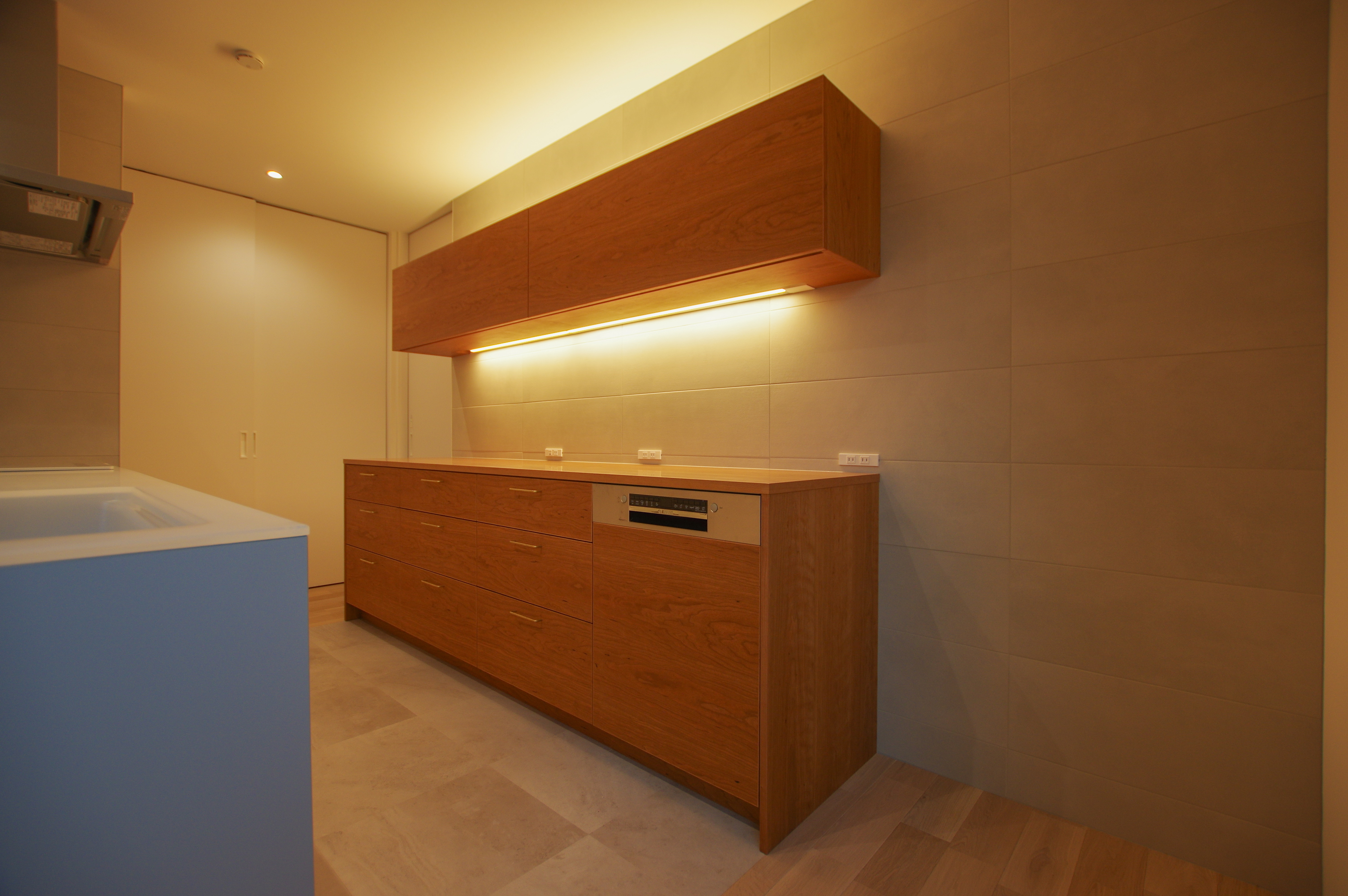 title: HOUSE 219 | Page No,232 | No.1 | sync-furniture | 株式会社 SYNC | 福岡県 家具工房 | オーダーメイドキッチン