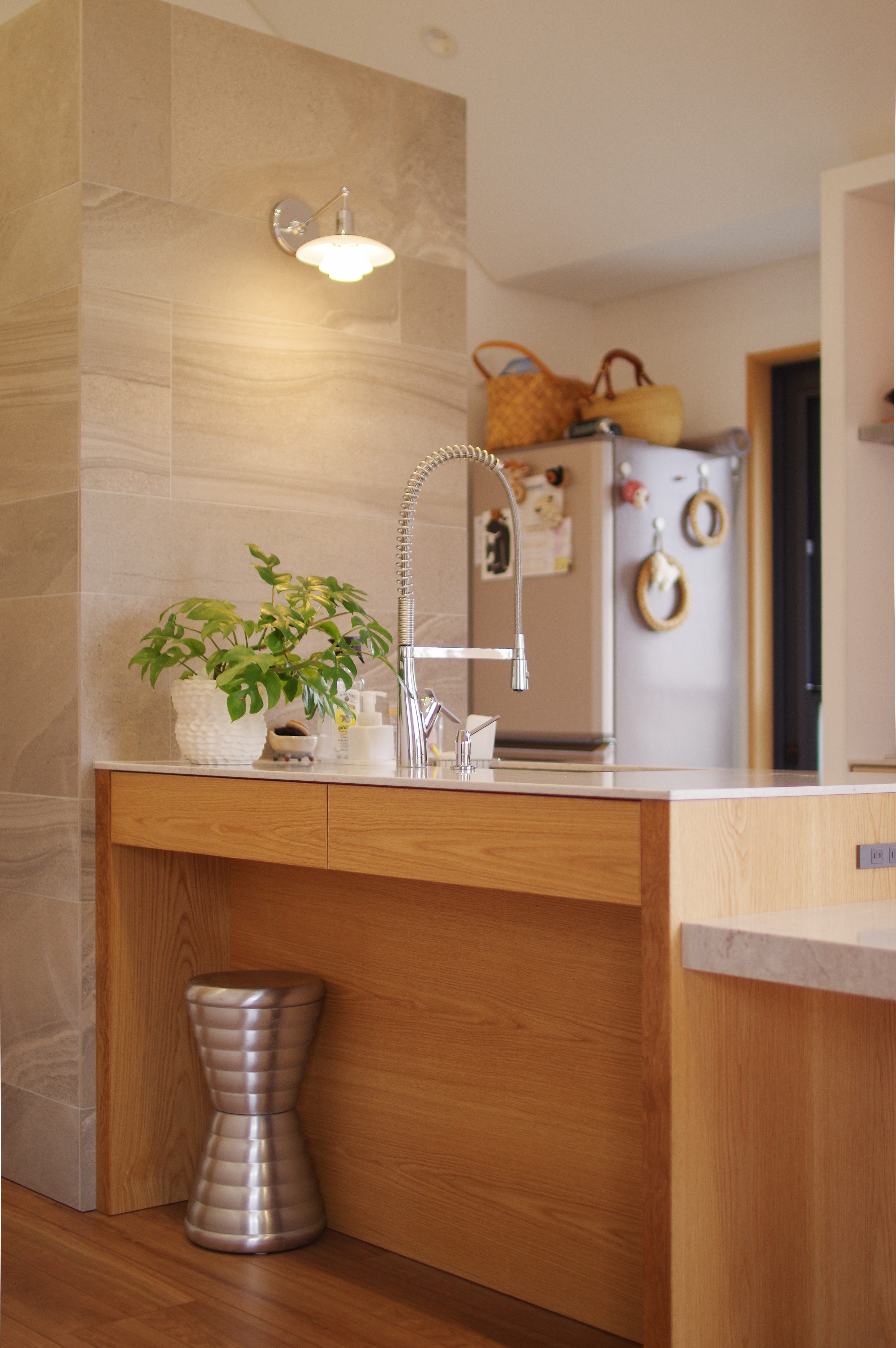 title: HOUSE 220 | Page No,233 | No.5 | sync-furniture | 株式会社 SYNC | 福岡県 家具工房 | オーダーメイドキッチン