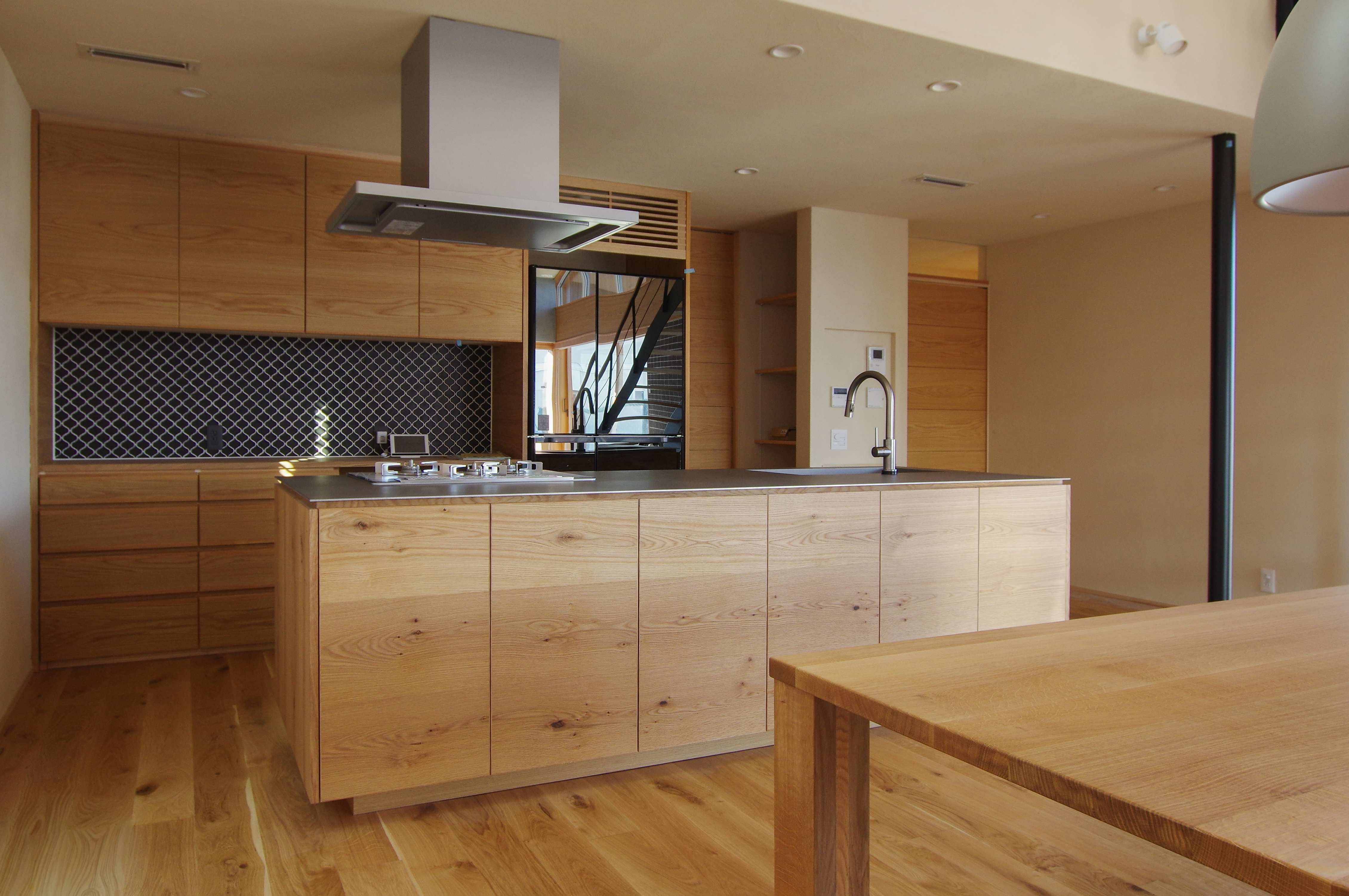 title: HOUSE 221 | Page No,234 | No.1 | sync-furniture | 株式会社 SYNC | 福岡県 家具工房 | オーダーメイドキッチン