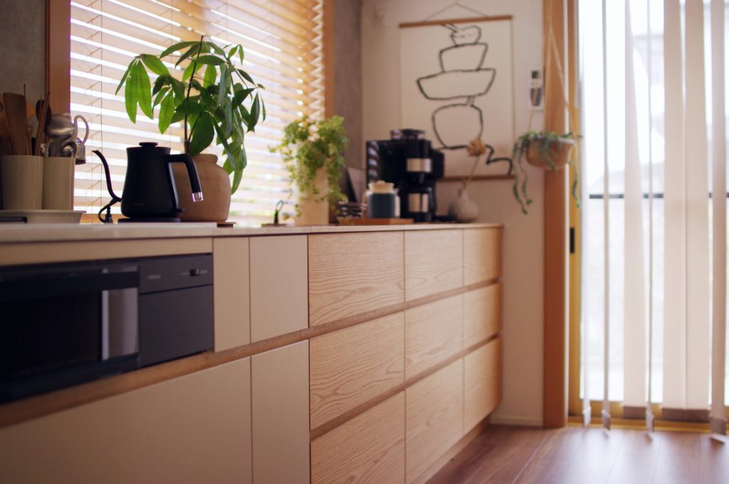 title: HOUSE 220 | Page No,233 | No.4 | sync-furniture | 株式会社 SYNC | 福岡県 家具工房 | オーダーメイドキッチン